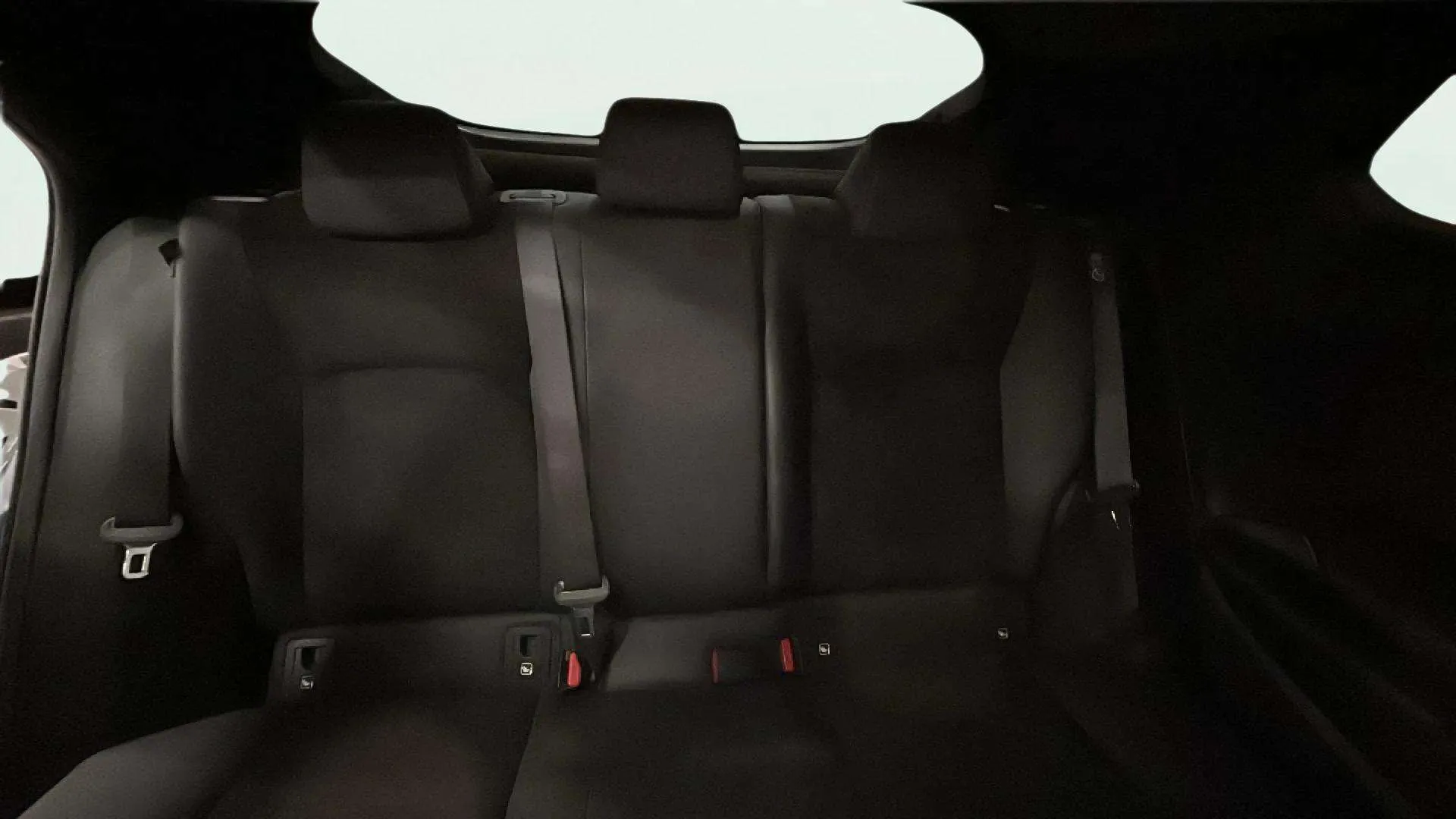 Toyota C-HR 2.0 220PH Premiere Edition GR Sport - foto 15