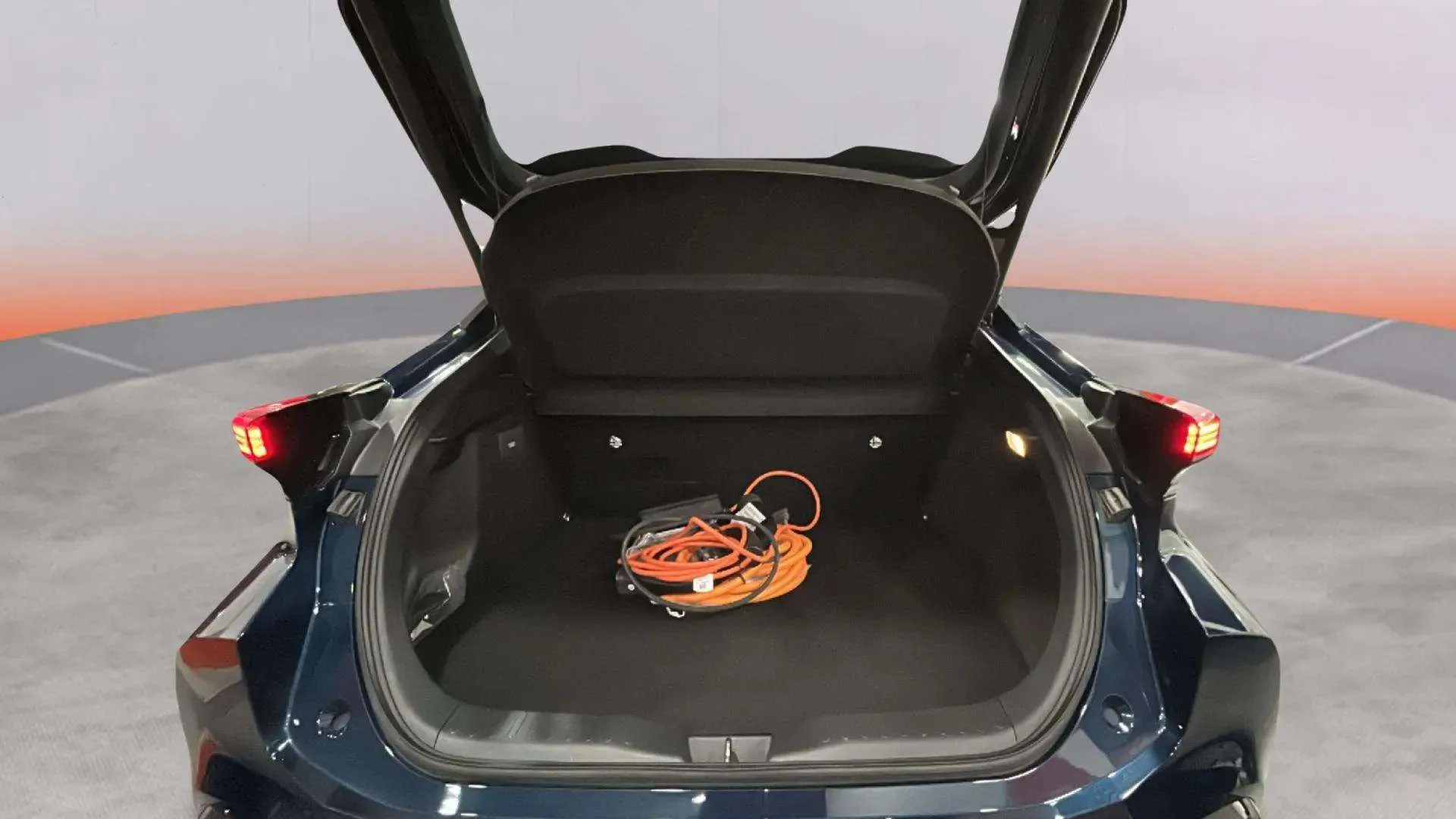 Toyota C-HR 2.0 220PH Premiere Edition GR Sport - foto 16