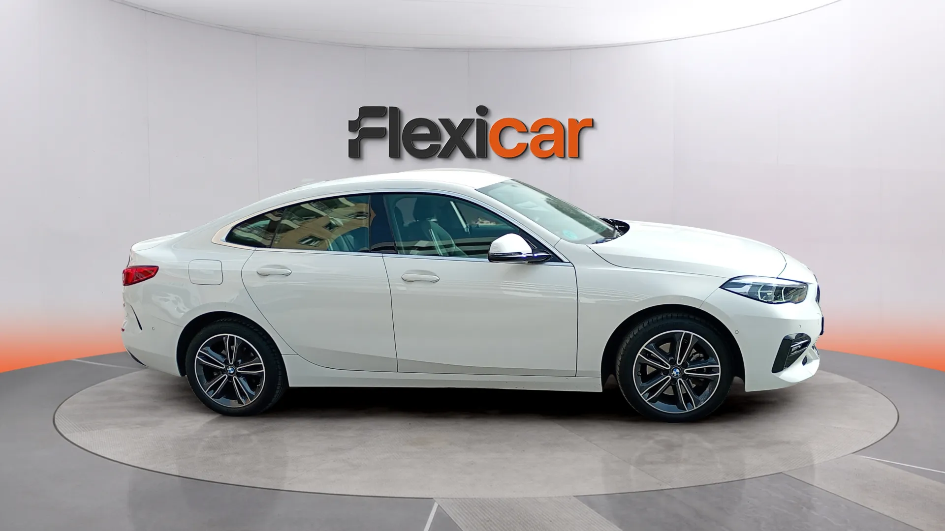 BMW Serie 2 218i Gran Coupe - foto 4