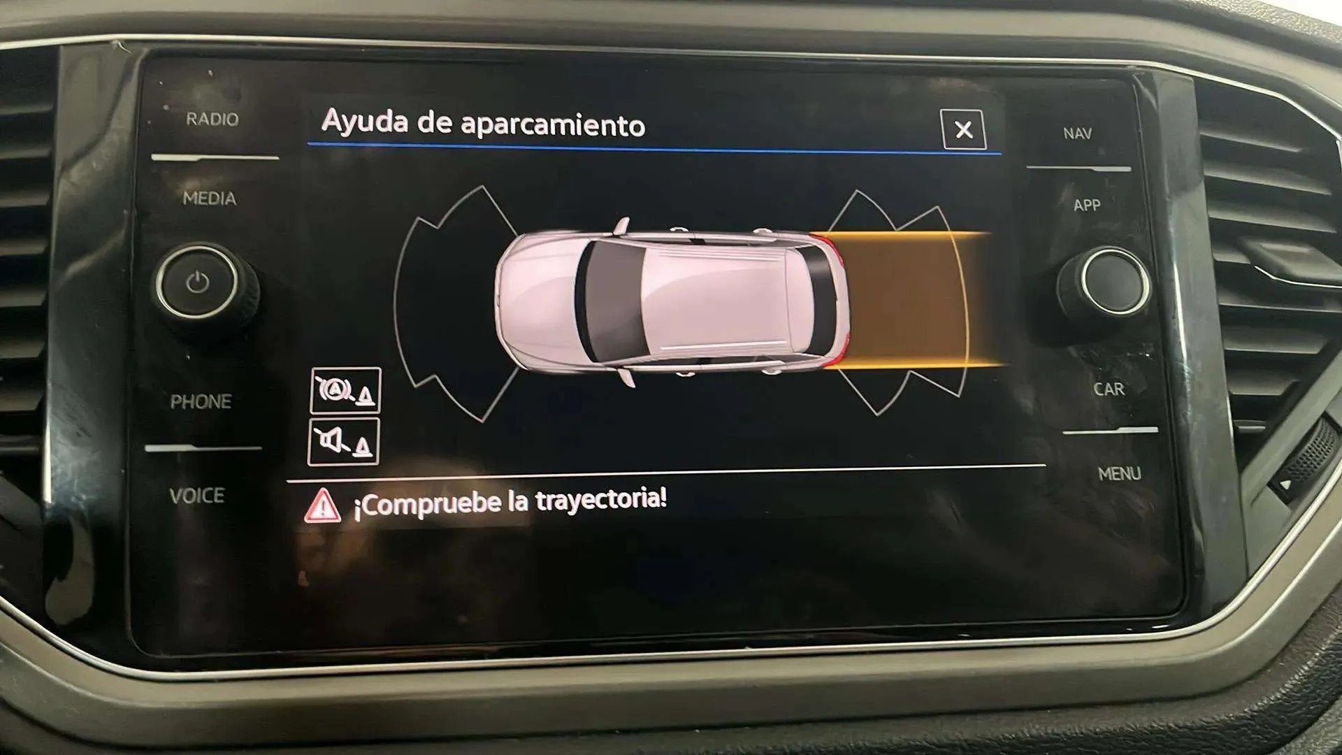 Volkswagen T-Roc Advance 1.5 TSI DSG - foto 15