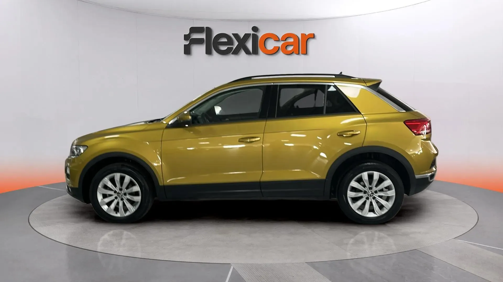 Volkswagen T-Roc Advance 1.5 TSI DSG - foto 4