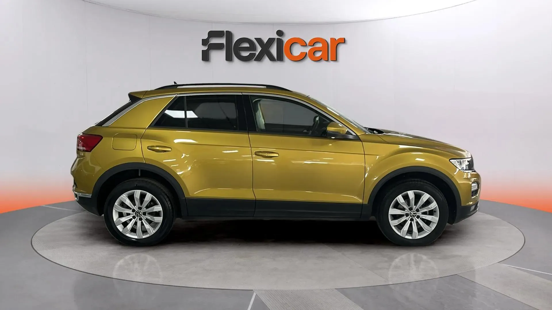 Volkswagen T-Roc Advance 1.5 TSI DSG - foto 3