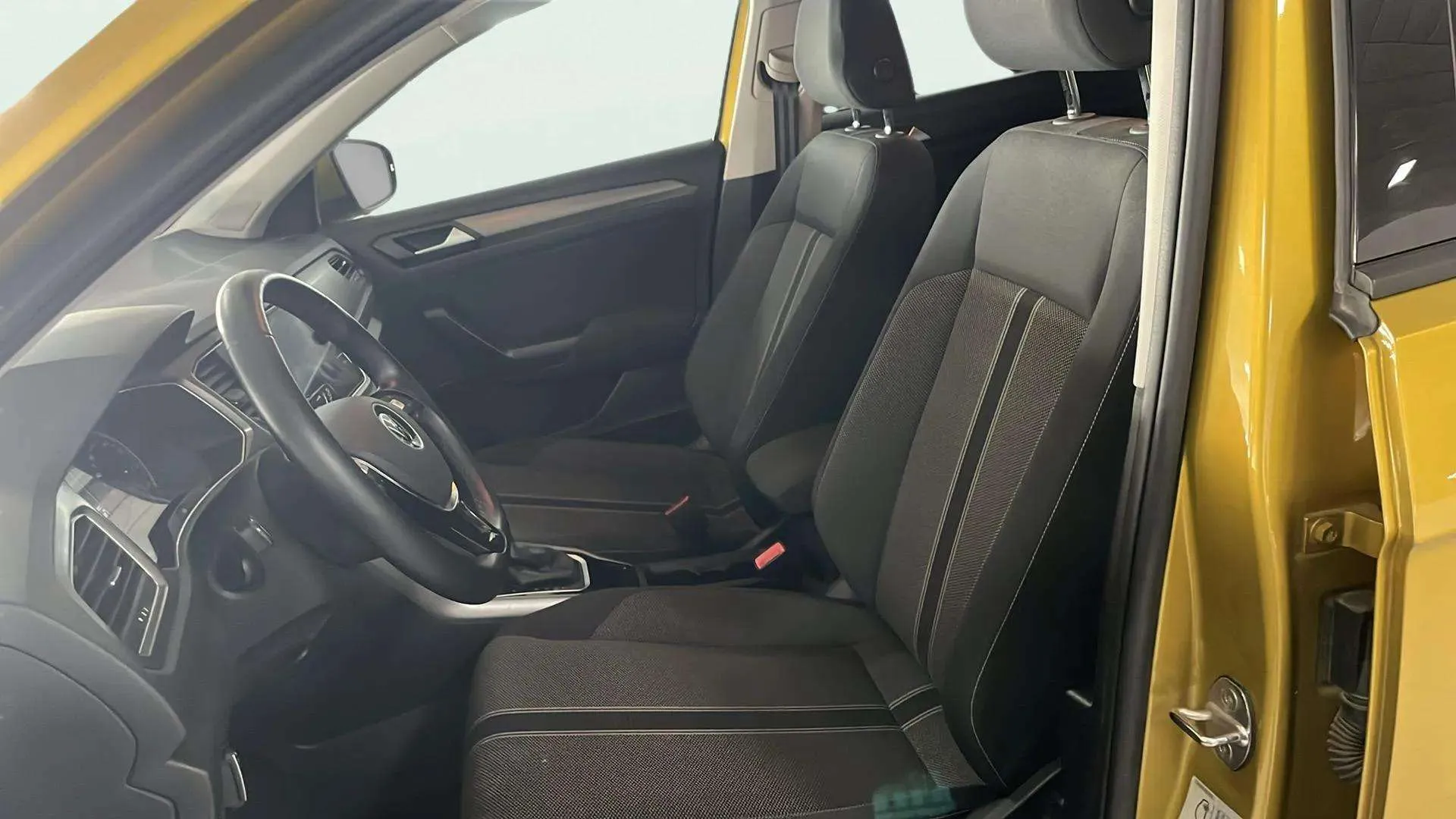 Volkswagen T-Roc Advance 1.5 TSI DSG - foto 19