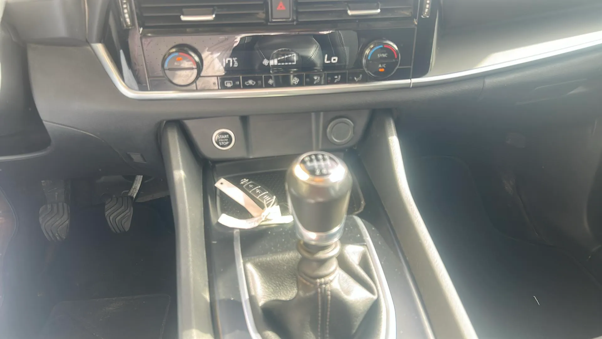 Nissan Qashqai DIG-T mHEV 4x2 Acenta - foto 20