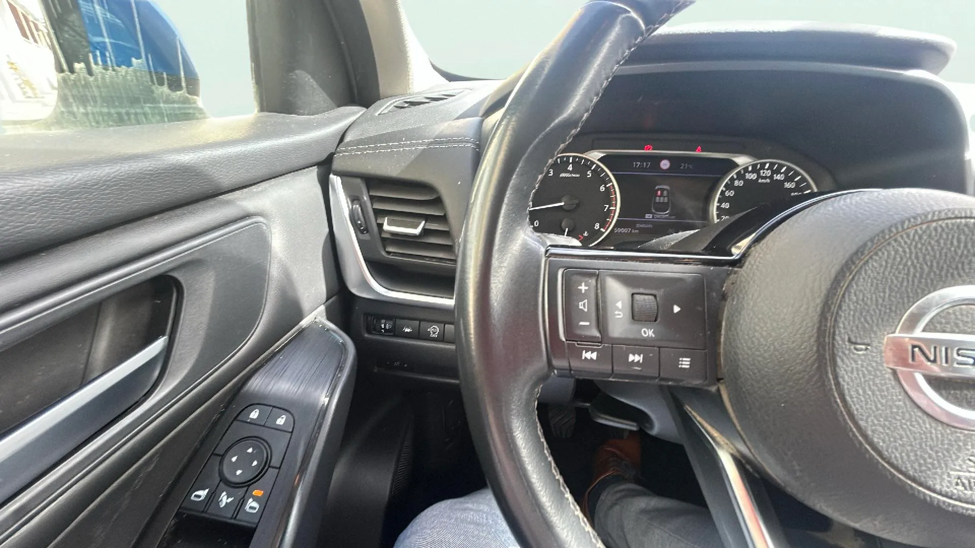 Nissan Qashqai DIG-T mHEV 4x2 Acenta - foto 13