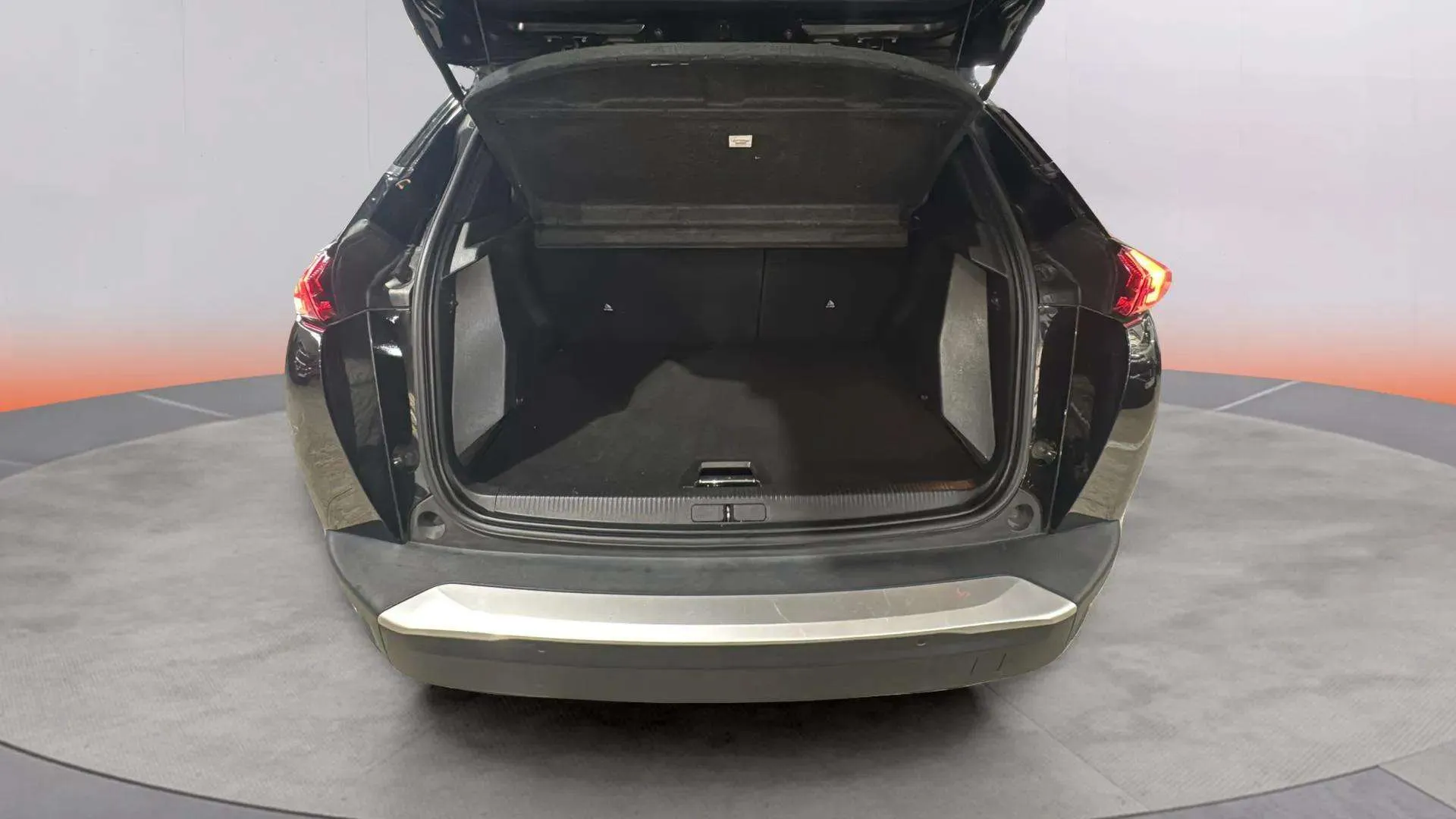 Peugeot 2008 Allure Pack PureTech 100 - foto 15