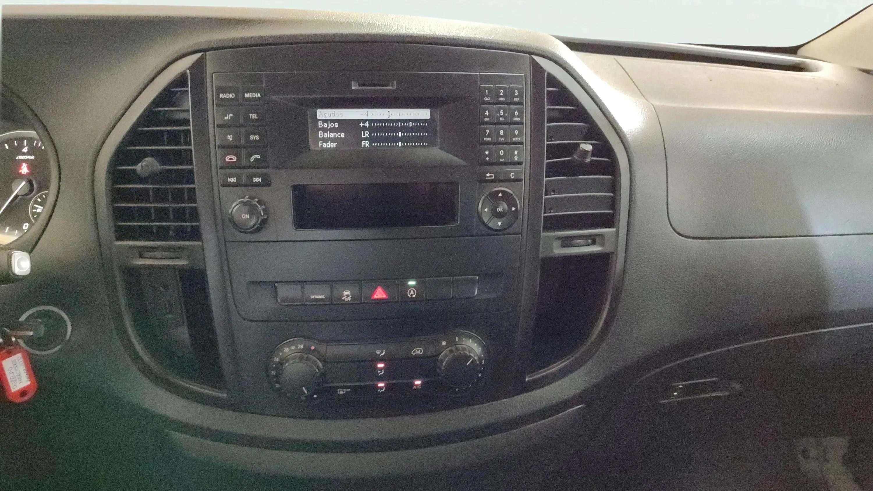 Mercedes-Benz Vito 200 d Marco Polo Activity Largo - foto 13