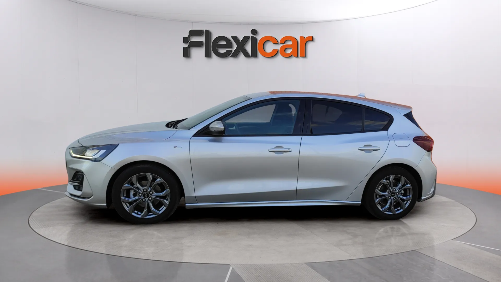 Ford Focus 1.0 EcoBoost MHEV ST-Line X - foto 6