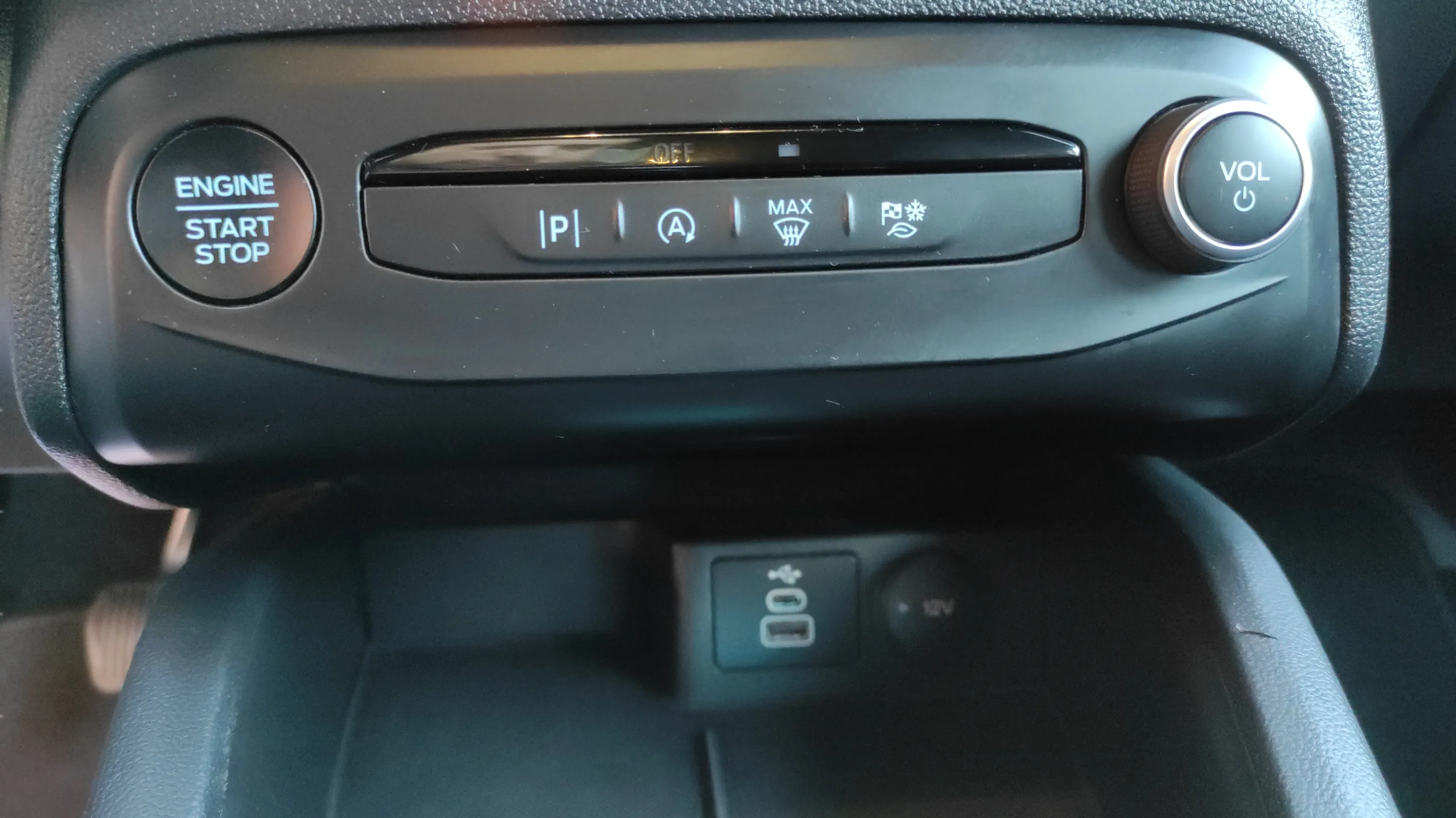 Ford Focus 1.0 EcoBoost MHEV ST-Line X - foto 22