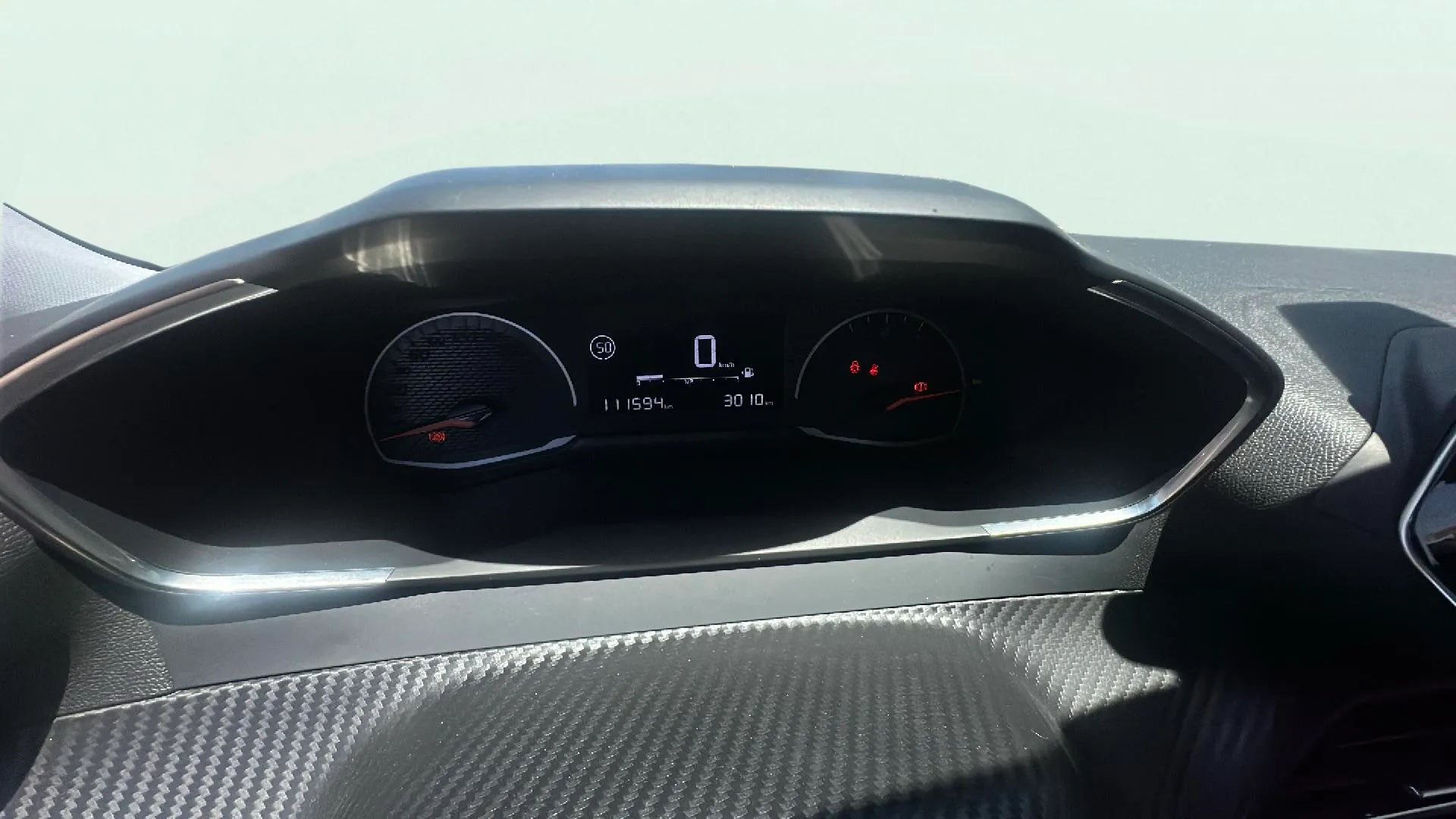 Peugeot 2008 Active BlueHDi - foto 8