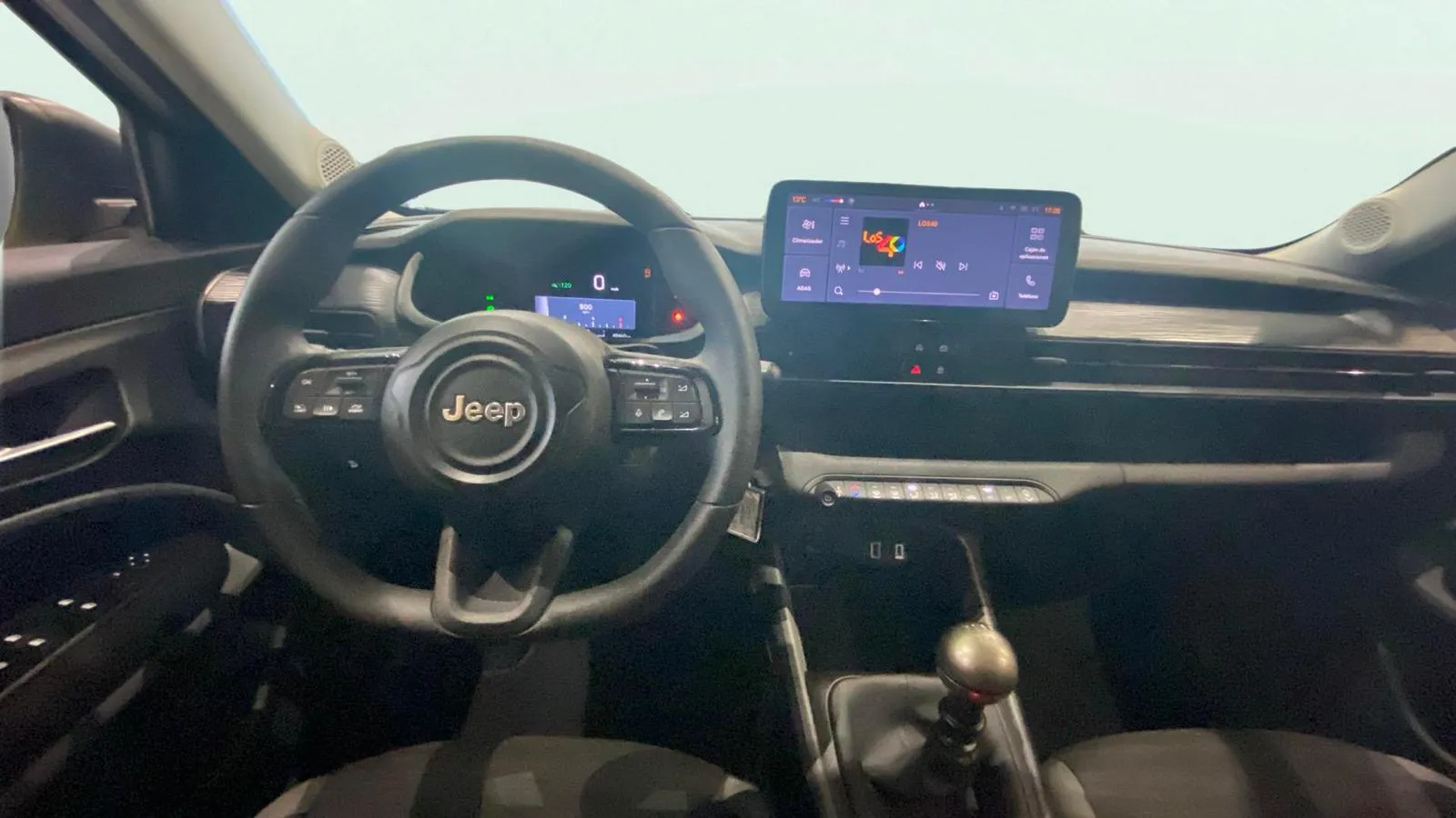 Jeep Avenger 1.2 G Longitude - foto 19