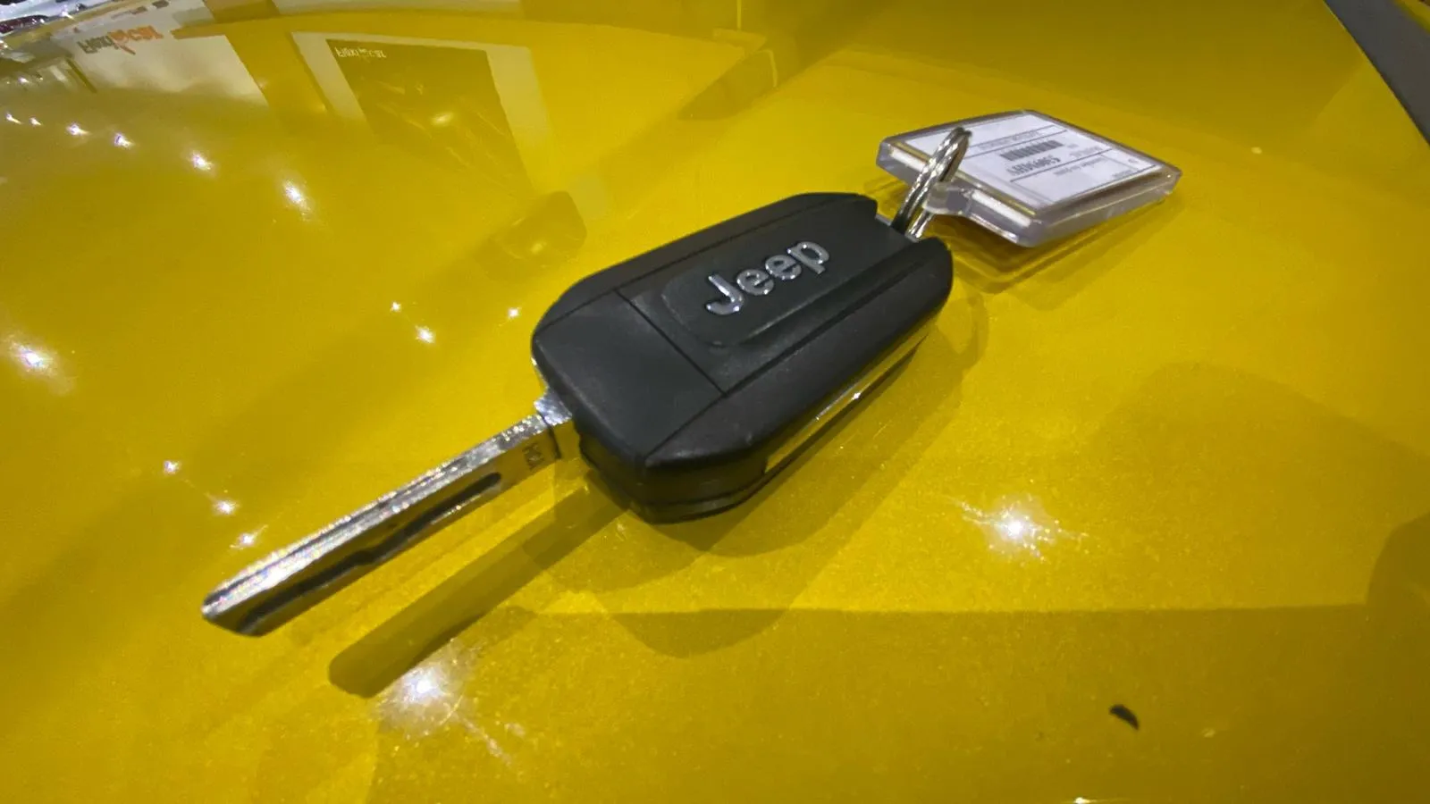 Jeep Avenger 1.2 G Longitude - foto 24