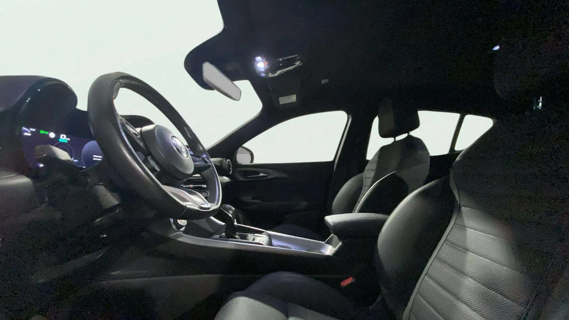 Alfa Romeo Tonale 1.5 MHEV Gasolina Sprint FWD - foto 13