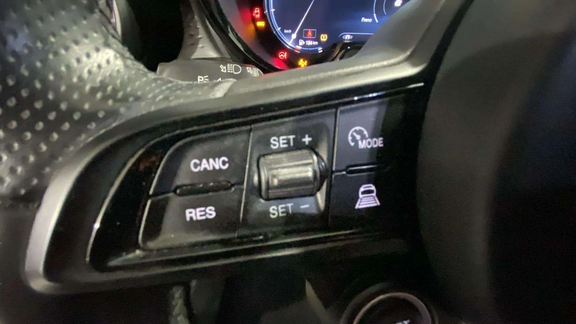 Alfa Romeo Tonale 1.5 MHEV Gasolina Sprint FWD - foto 18