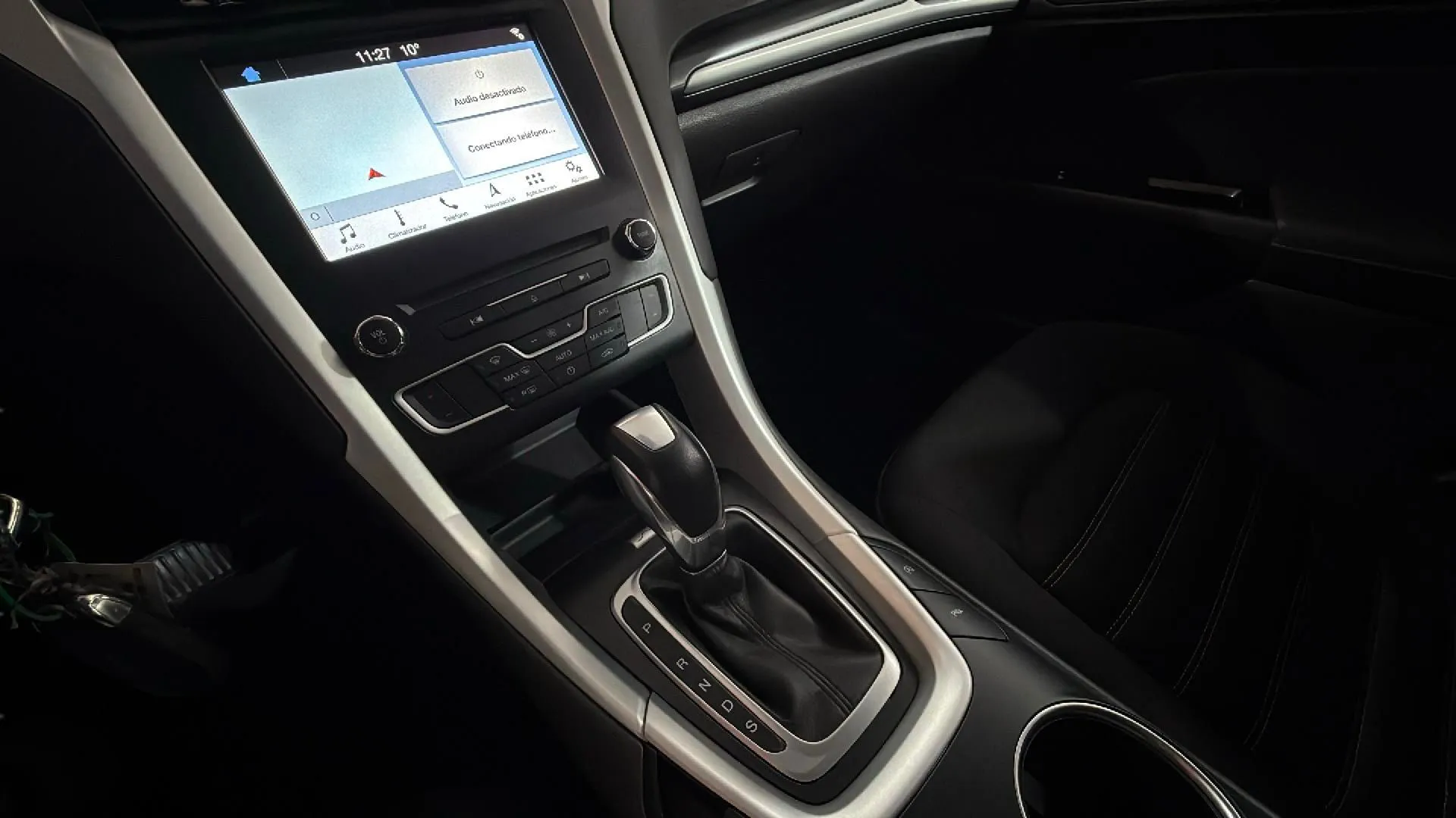 Ford Mondeo 2.0 TDCi PowerShift Trend - foto 17