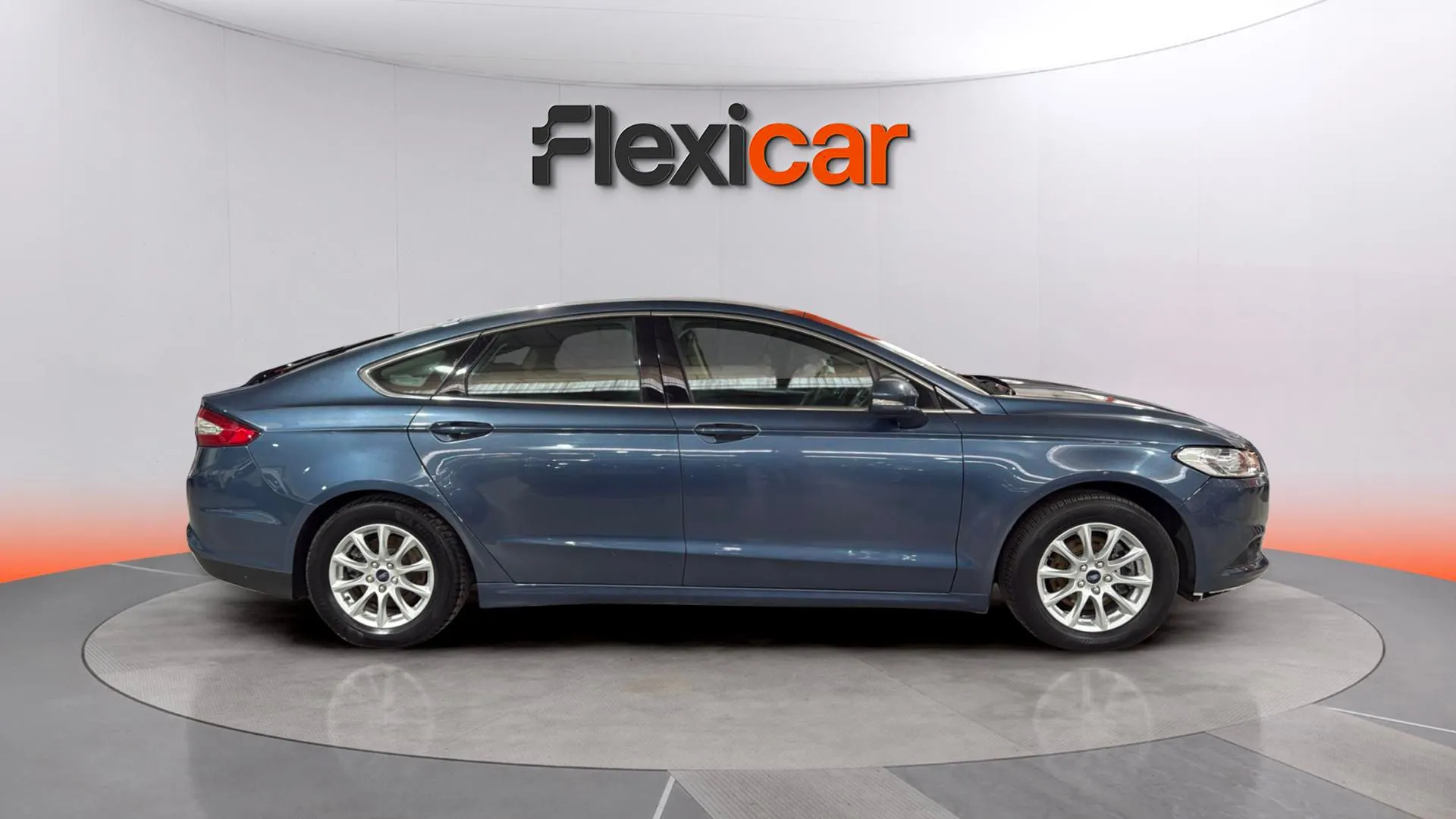 Ford Mondeo 2.0 TDCi PowerShift Trend - foto 6