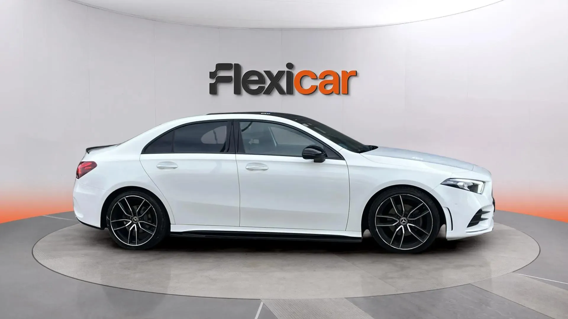 Mercedes-Benz Clase A Sedán A 200 - foto 10