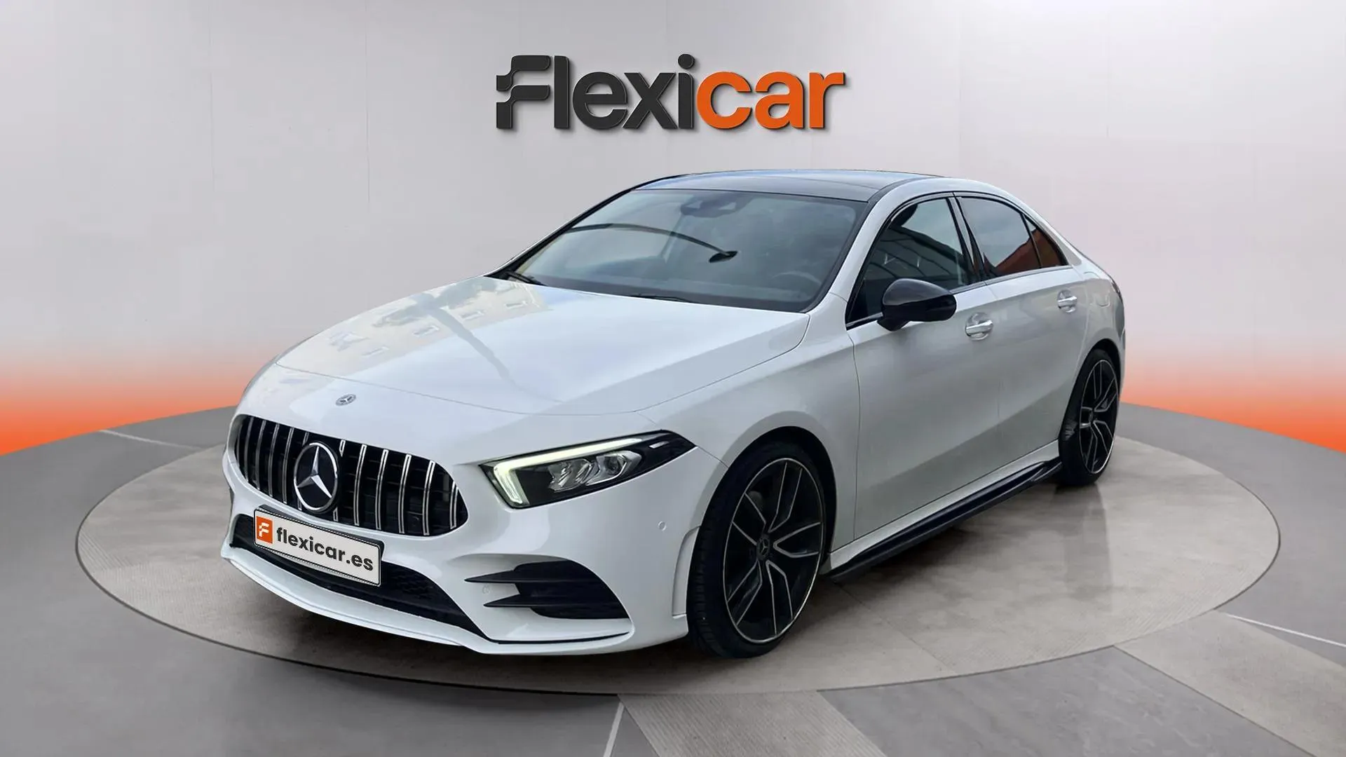 Mercedes-Benz Clase A Sedán A 200 - foto 3