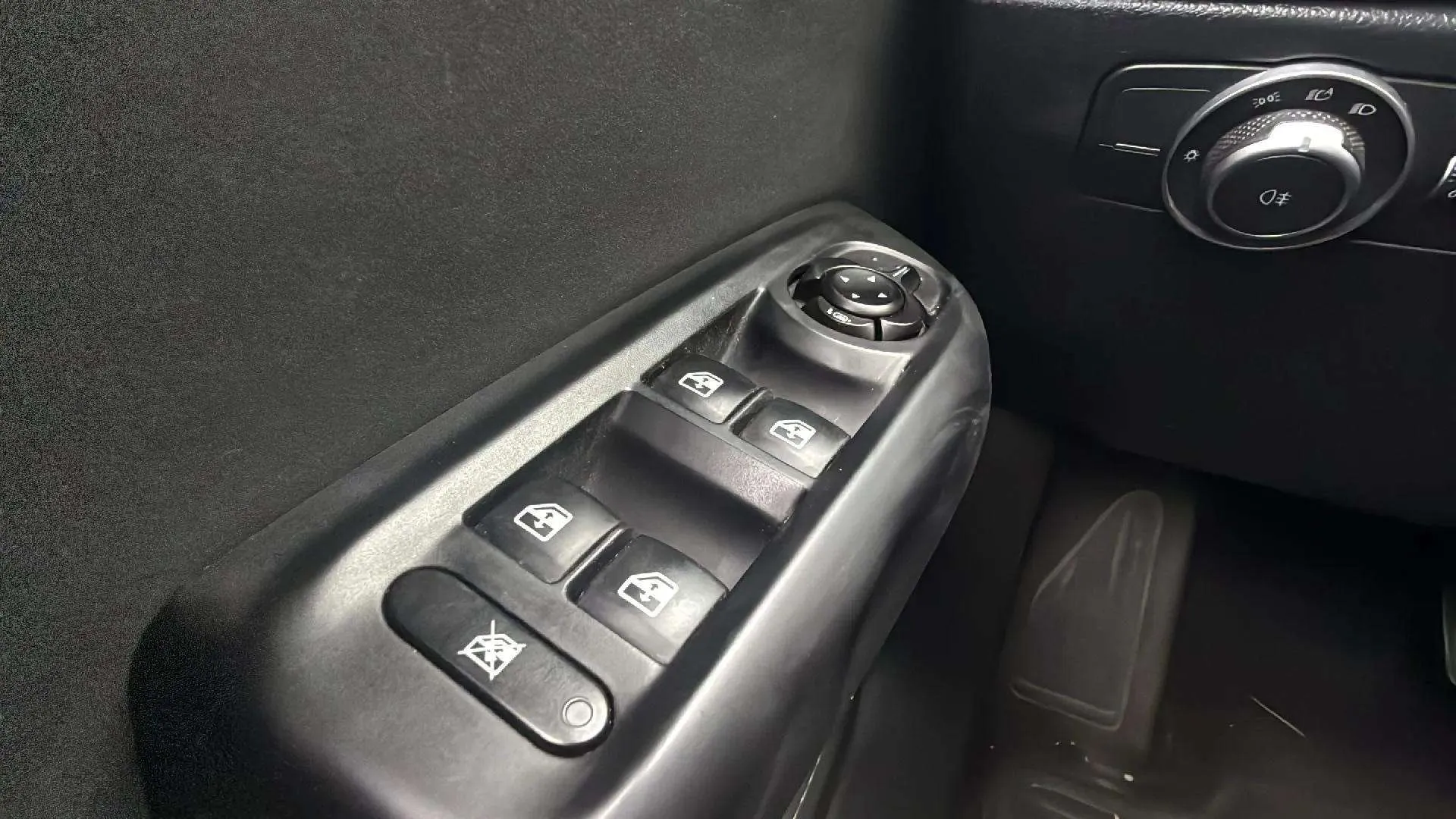 Alfa Romeo Tonale 1.5 MHEV Gasolina Sprint FWD - foto 15