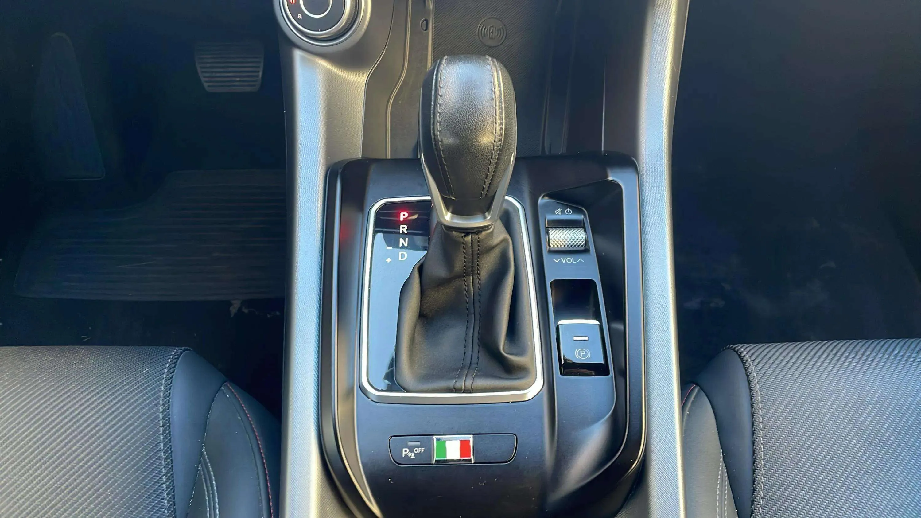Alfa Romeo Tonale 1.5 MHEV Gasolina Sprint FWD - foto 14