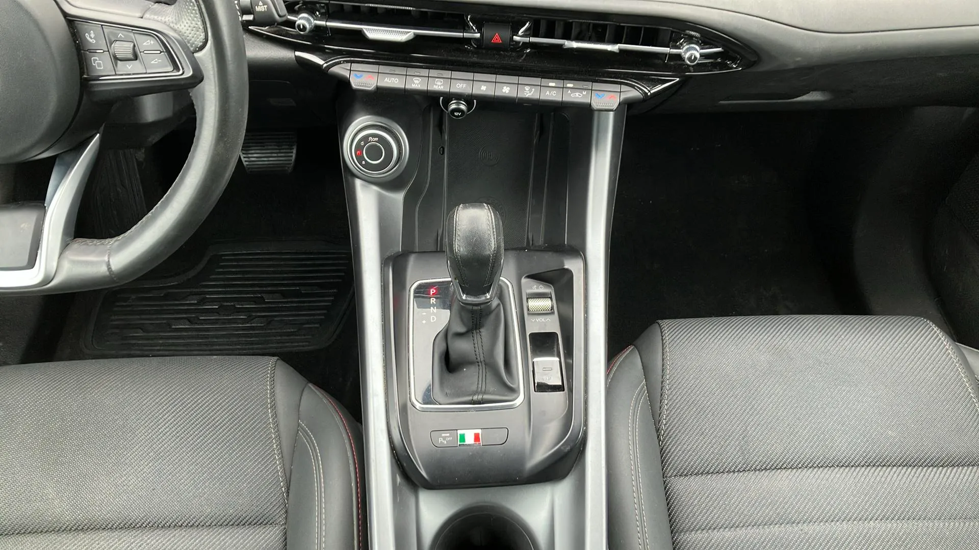 Alfa Romeo Tonale 1.5 MHEV Gasolina Sprint FWD - foto 17