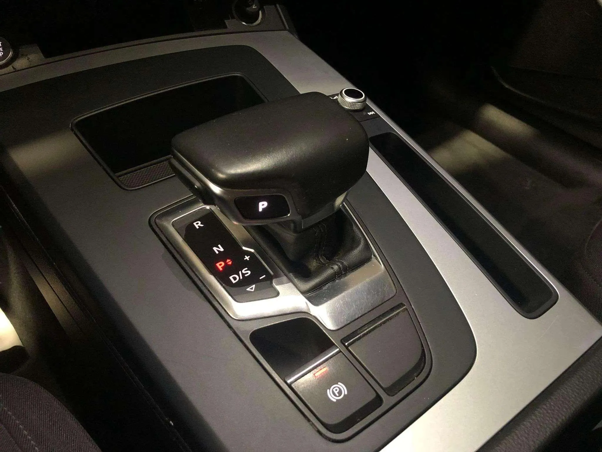 Audi Q5 35 TDI S tronic - foto 11