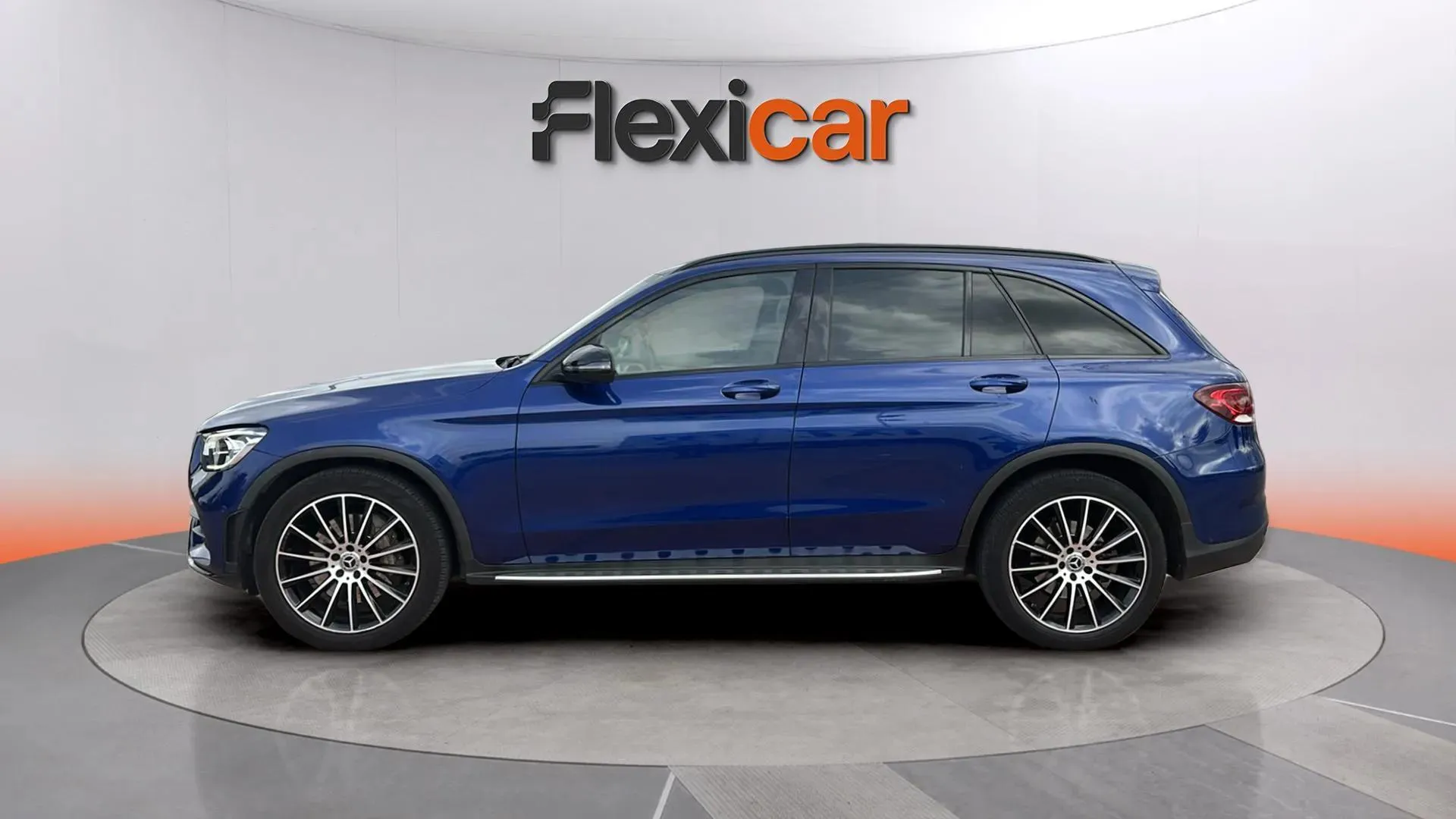 Mercedes-Benz GLC 200 4MATIC - foto 4