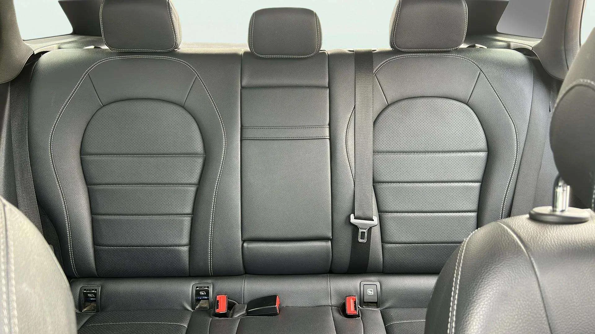Mercedes-Benz GLC 200 4MATIC - foto 15