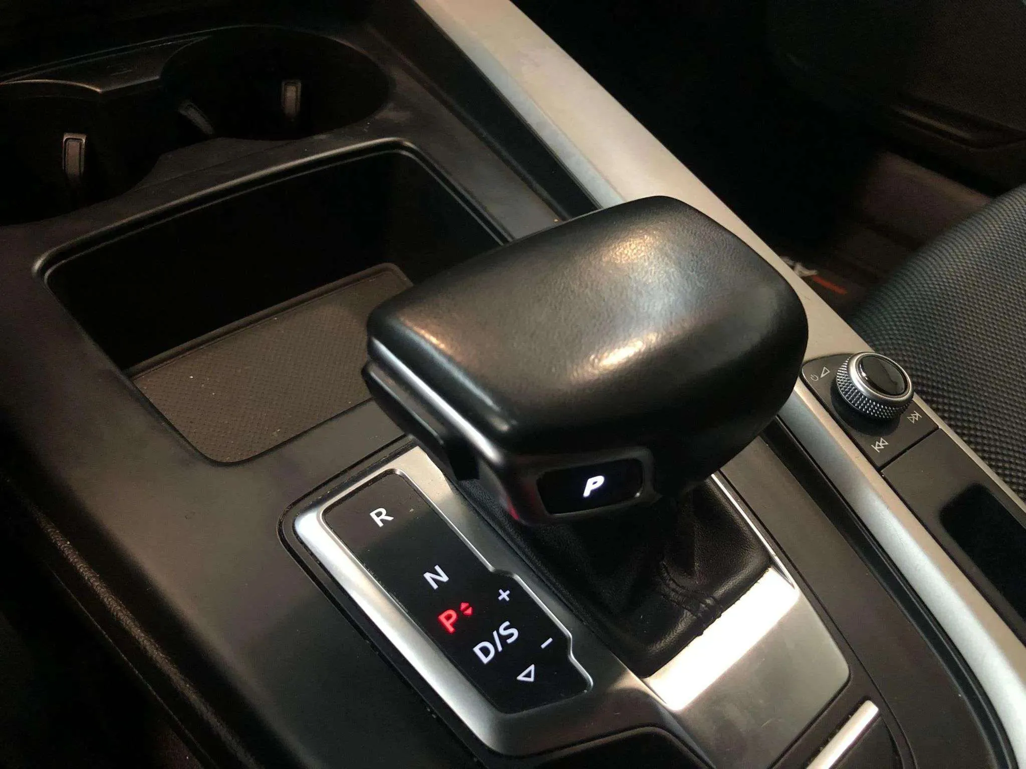 Audi A4 Advanced 30 TDI S tronic - foto 10
