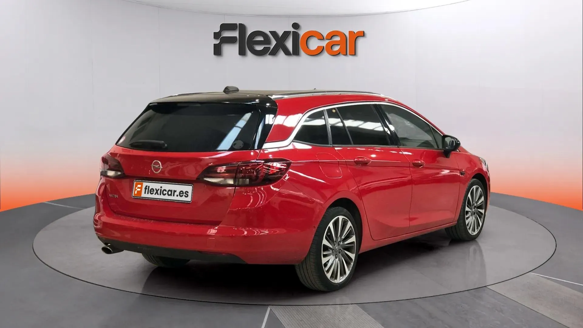 Opel Astra 1.6 CDTi Dynamic ST - foto 3