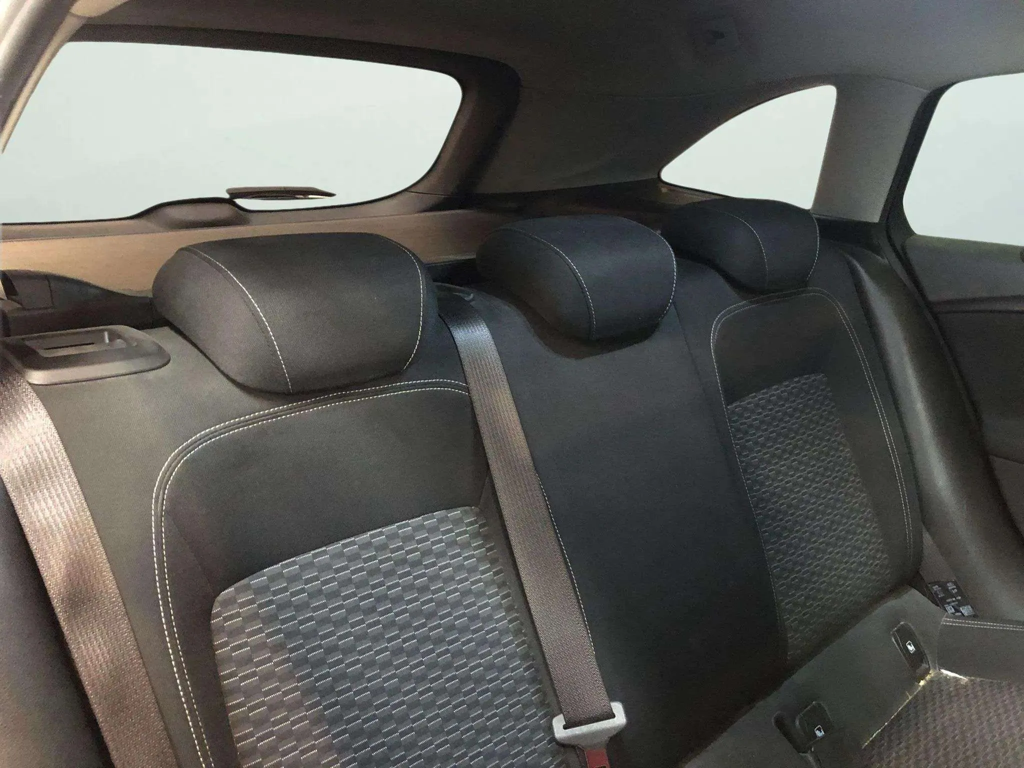 Opel Astra 1.6 CDTi Dynamic ST - foto 10