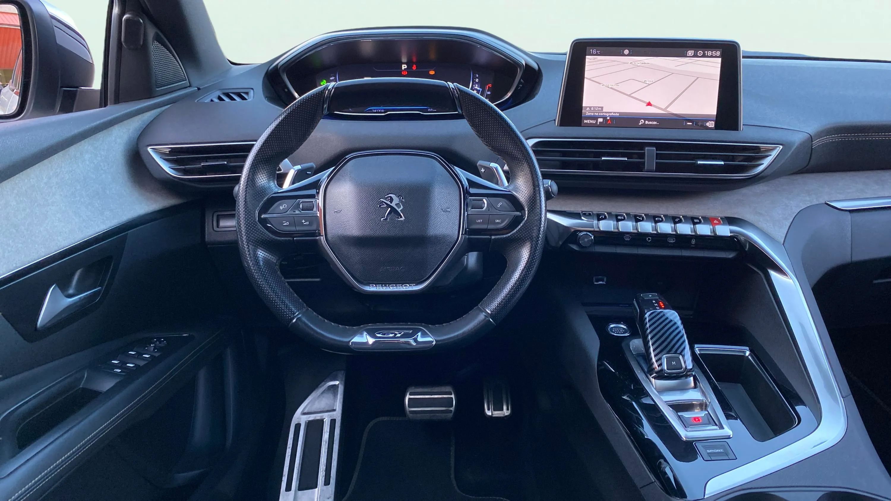 Peugeot 3008 2.0 BlueHDi GT EAT8 - foto 17