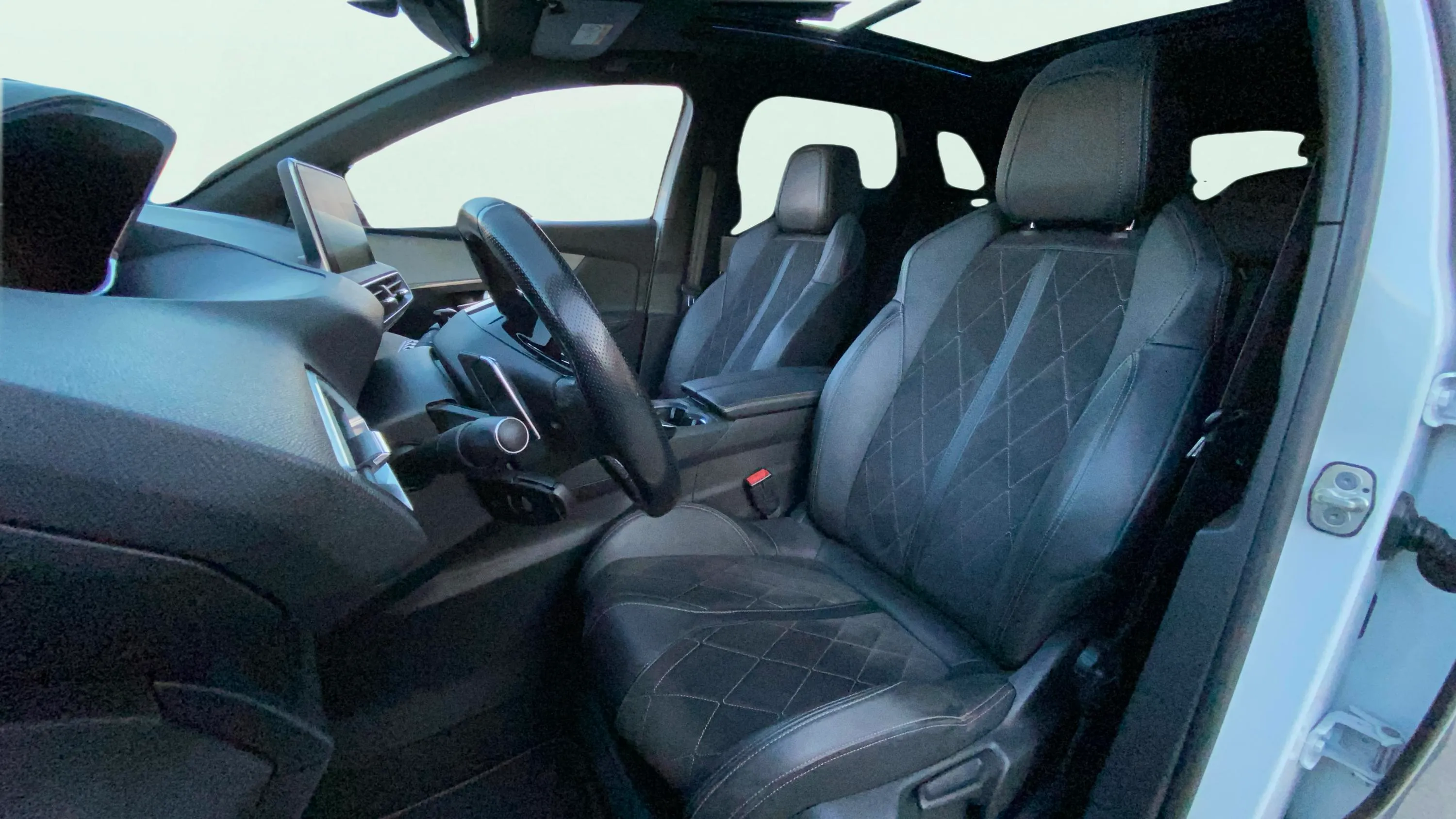 Peugeot 3008 2.0 BlueHDi GT EAT8 - foto 11
