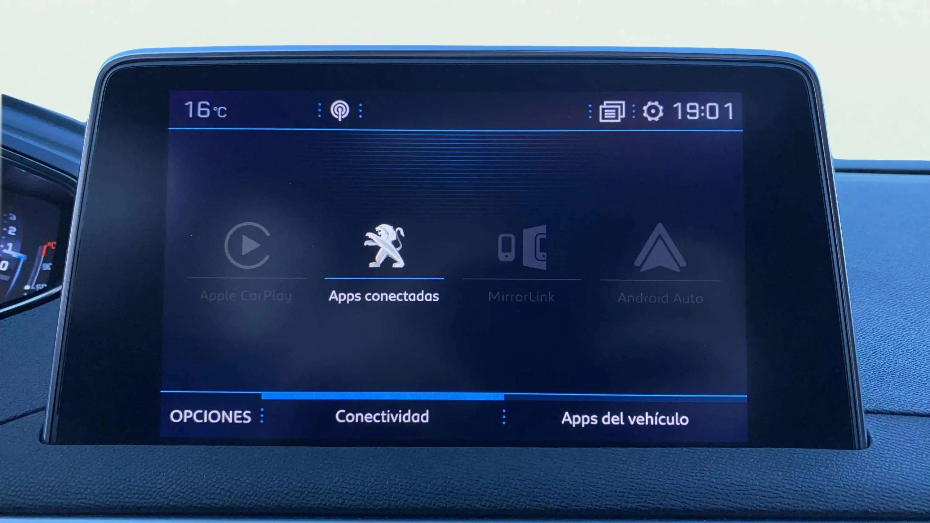 Peugeot 3008 2.0 BlueHDi GT EAT8 - foto 30