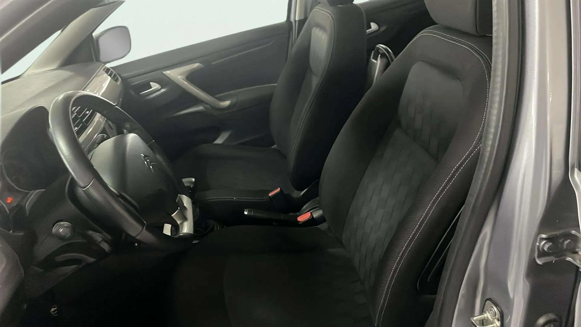 Citroën C-Elysée BlueHDi Shine - foto 19