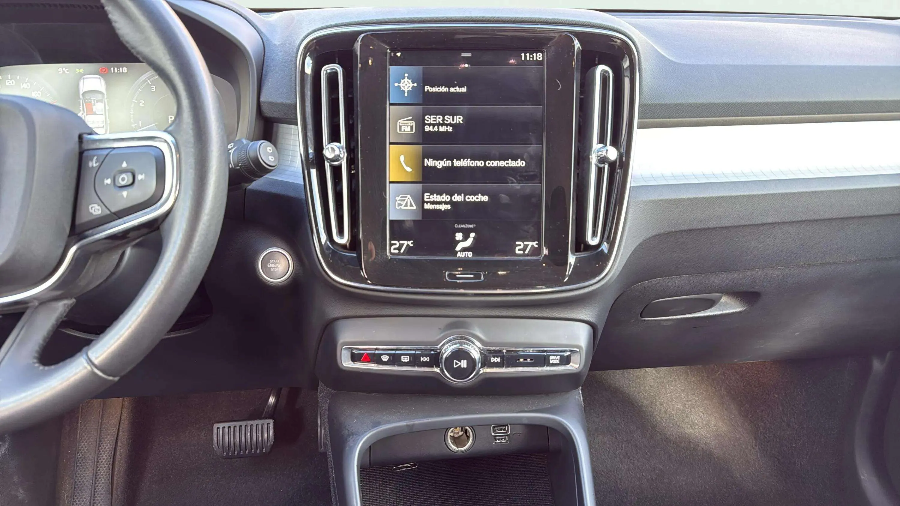 Volvo XC40 2.0 B4 G Momentum Pro - foto 10