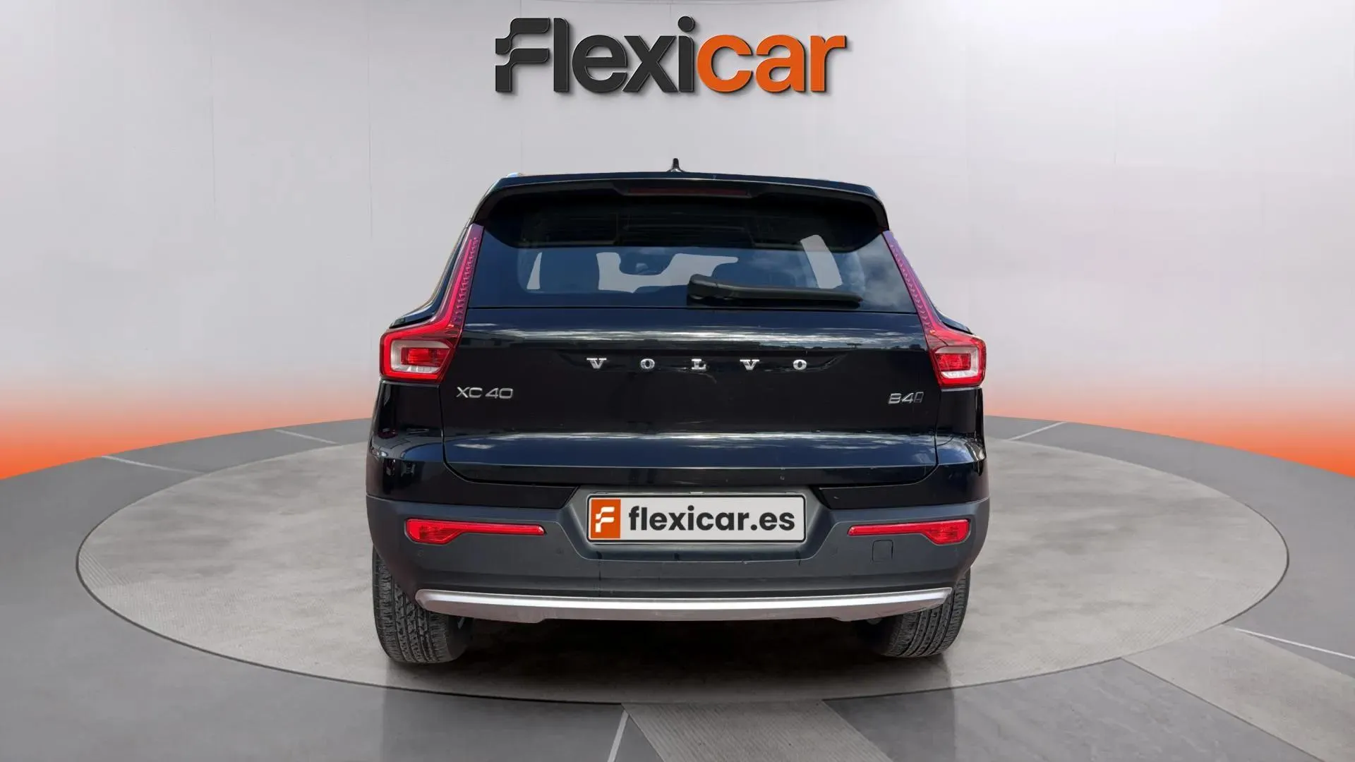 Volvo XC40 2.0 B4 G Momentum Pro - foto 5