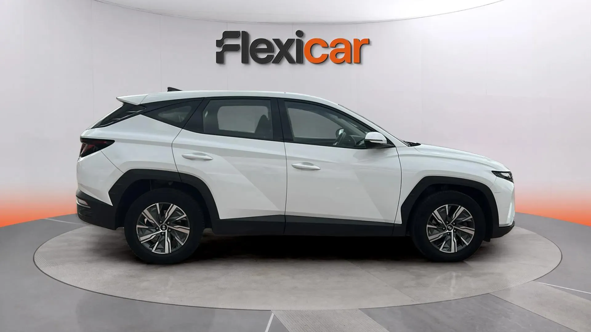 Hyundai Tucson 1.6 CRDi Klass - foto 8