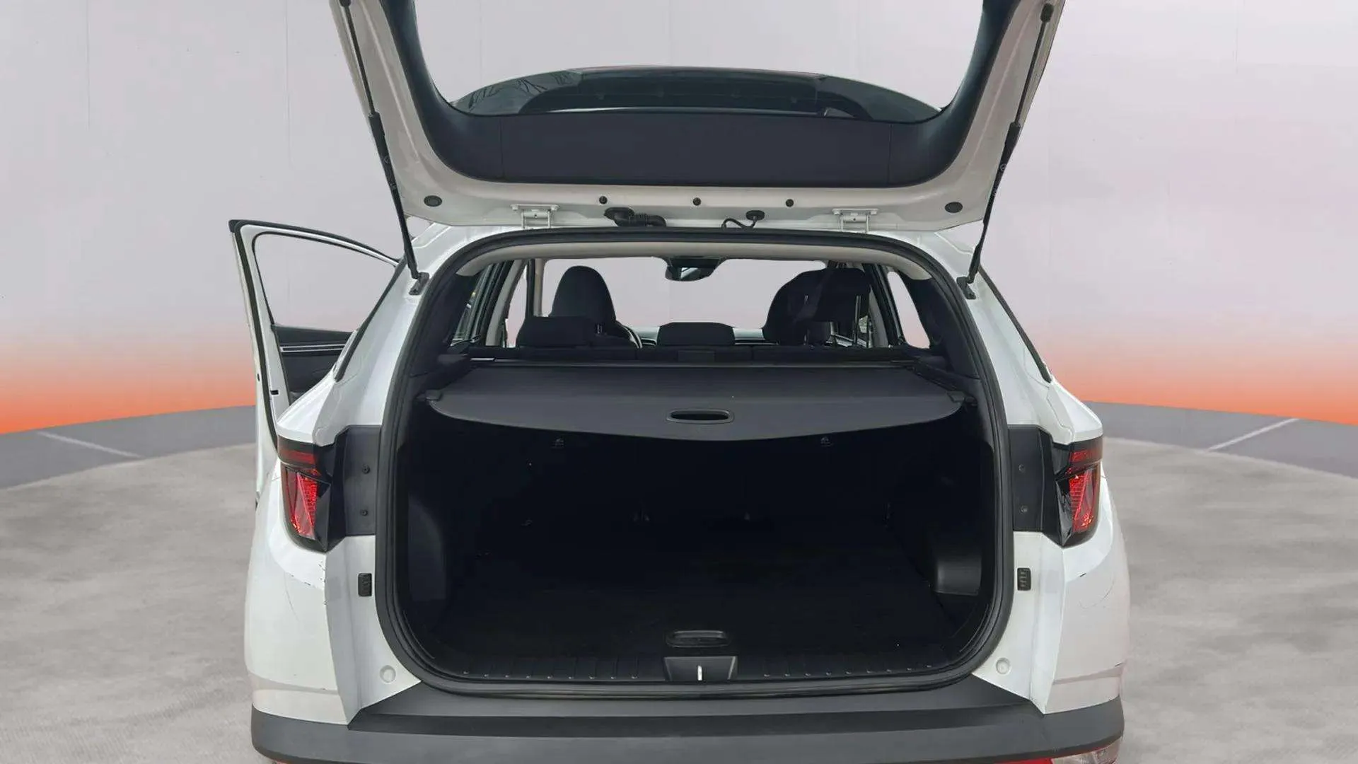 Hyundai Tucson 1.6 CRDi Klass - foto 16