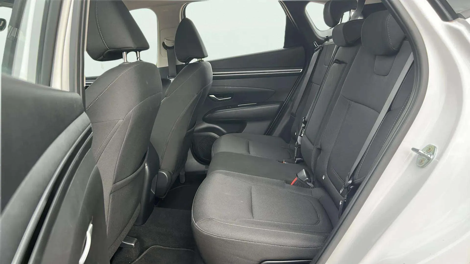 Hyundai Tucson 1.6 CRDi Klass - foto 14