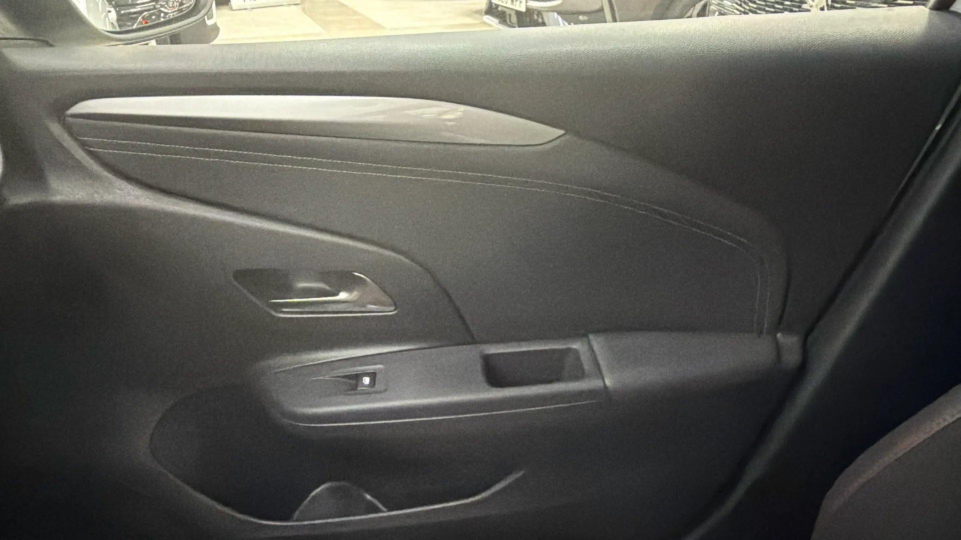 Opel Corsa 1.2T XHL Edition - foto 10