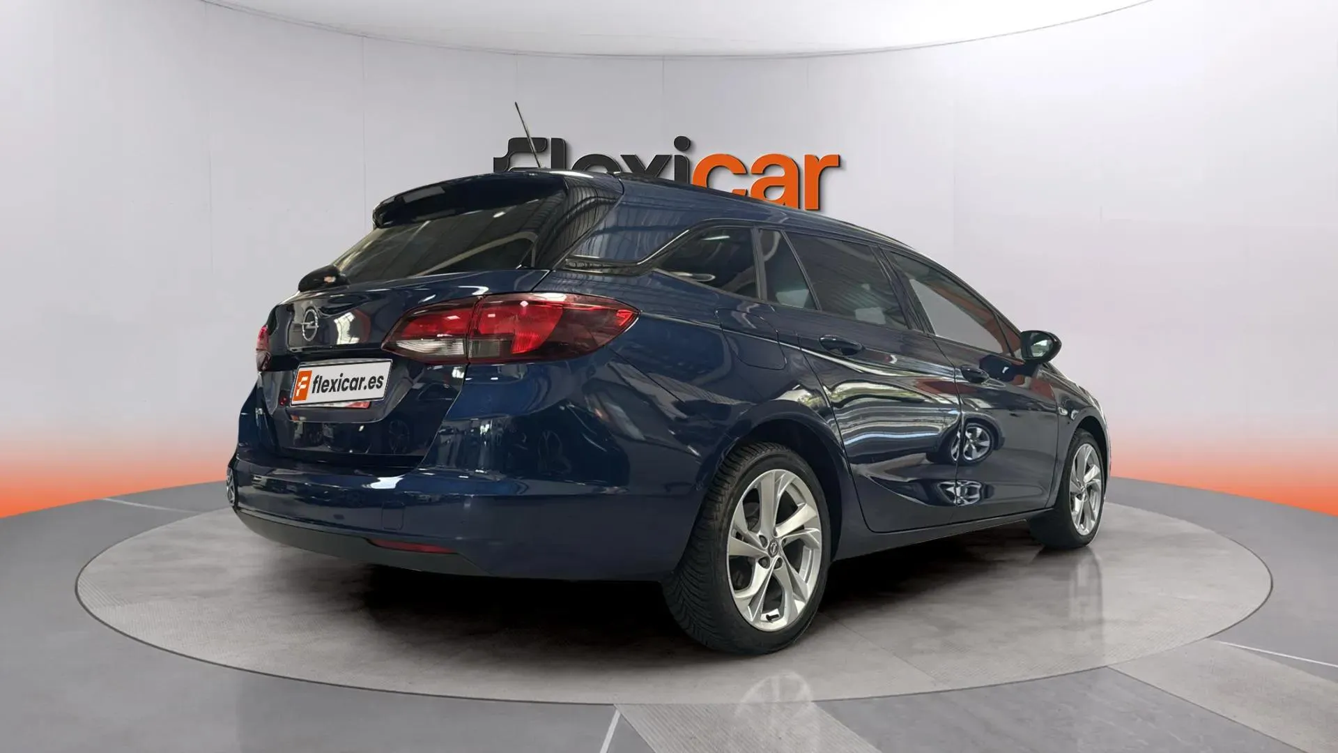 Opel Astra 1.2T SHL Edition ST - foto 8