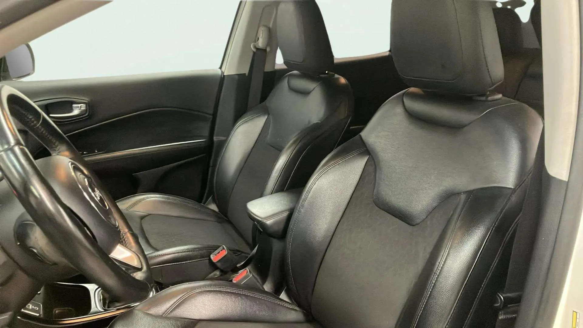 Jeep Compass 1.4 Mair Longitude 4x2 - foto 9