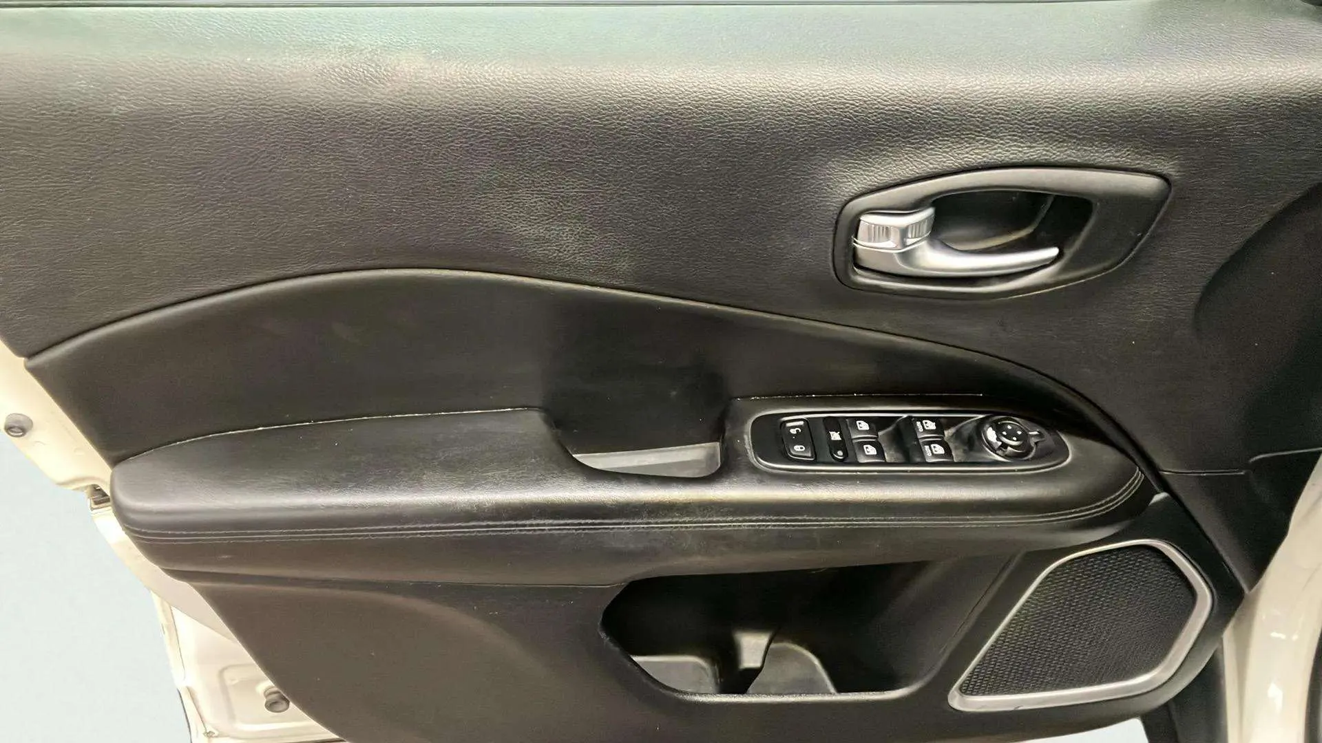 Jeep Compass 1.4 Mair Longitude 4x2 - foto 11