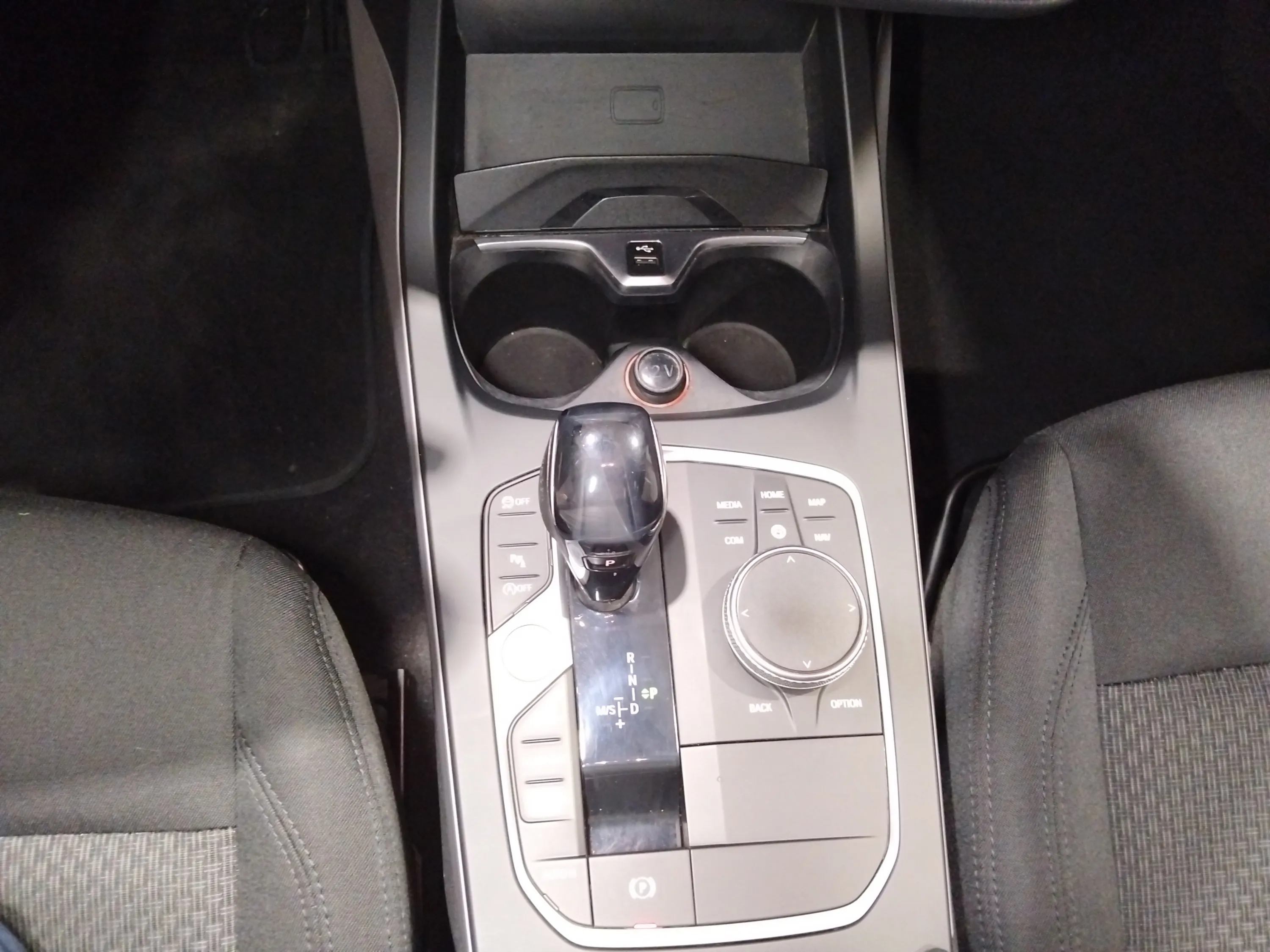 BMW Serie 1 116d - foto 20