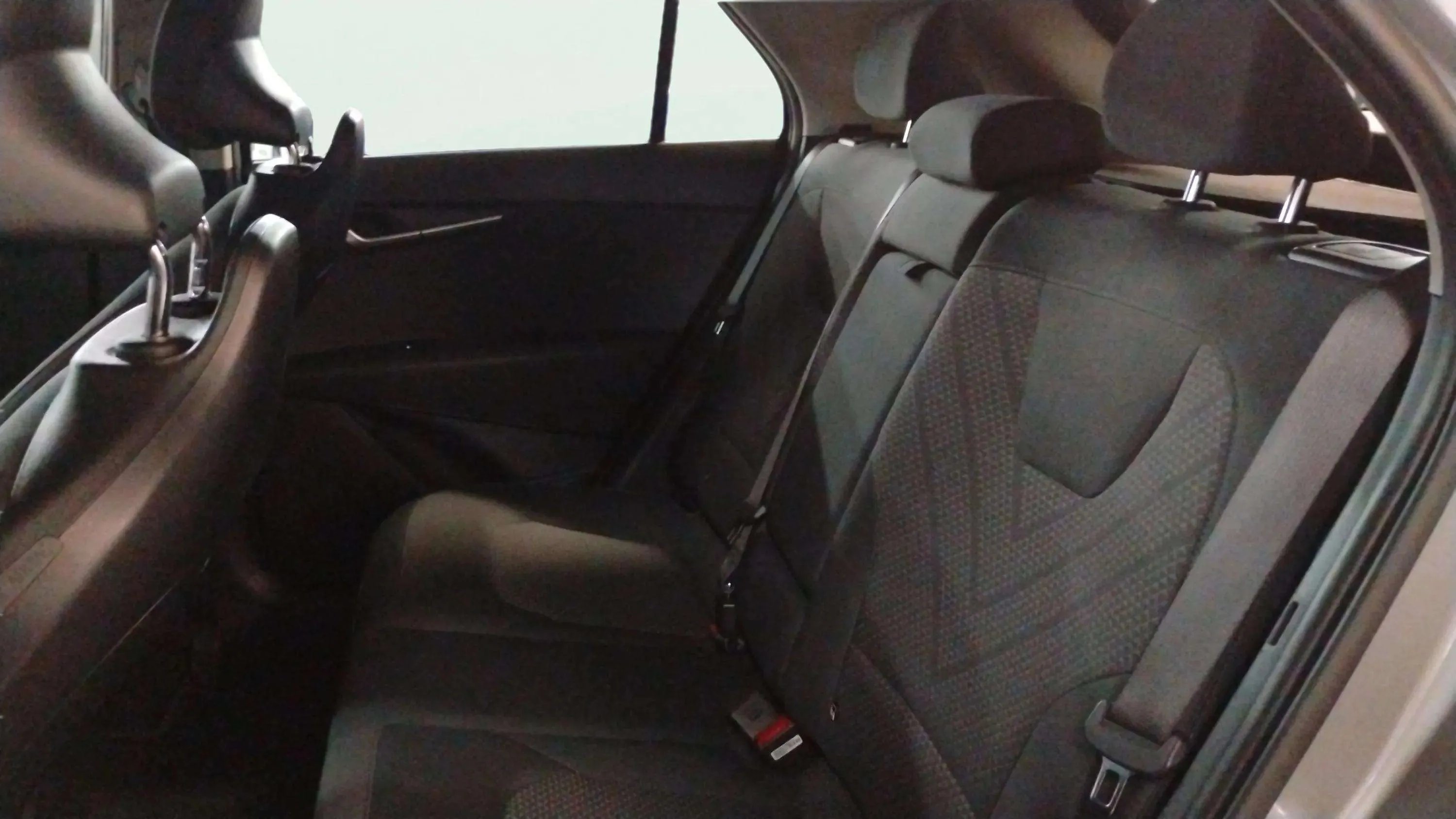 Kia Niro 1.6 GDi HEV Concept - foto 19