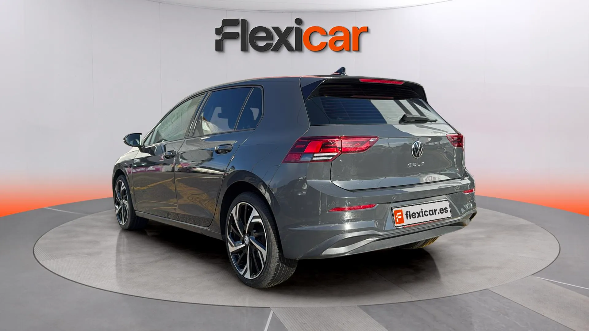 Volkswagen Golf 2.0 TDI DSG - foto 5