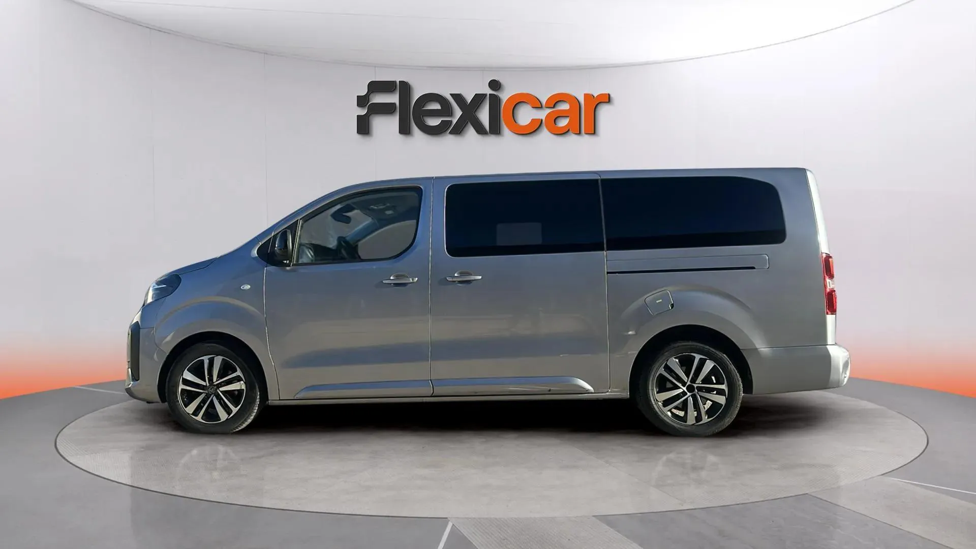 Peugeot Traveller Business Long BlueHDi 180 EAT8 - foto 3