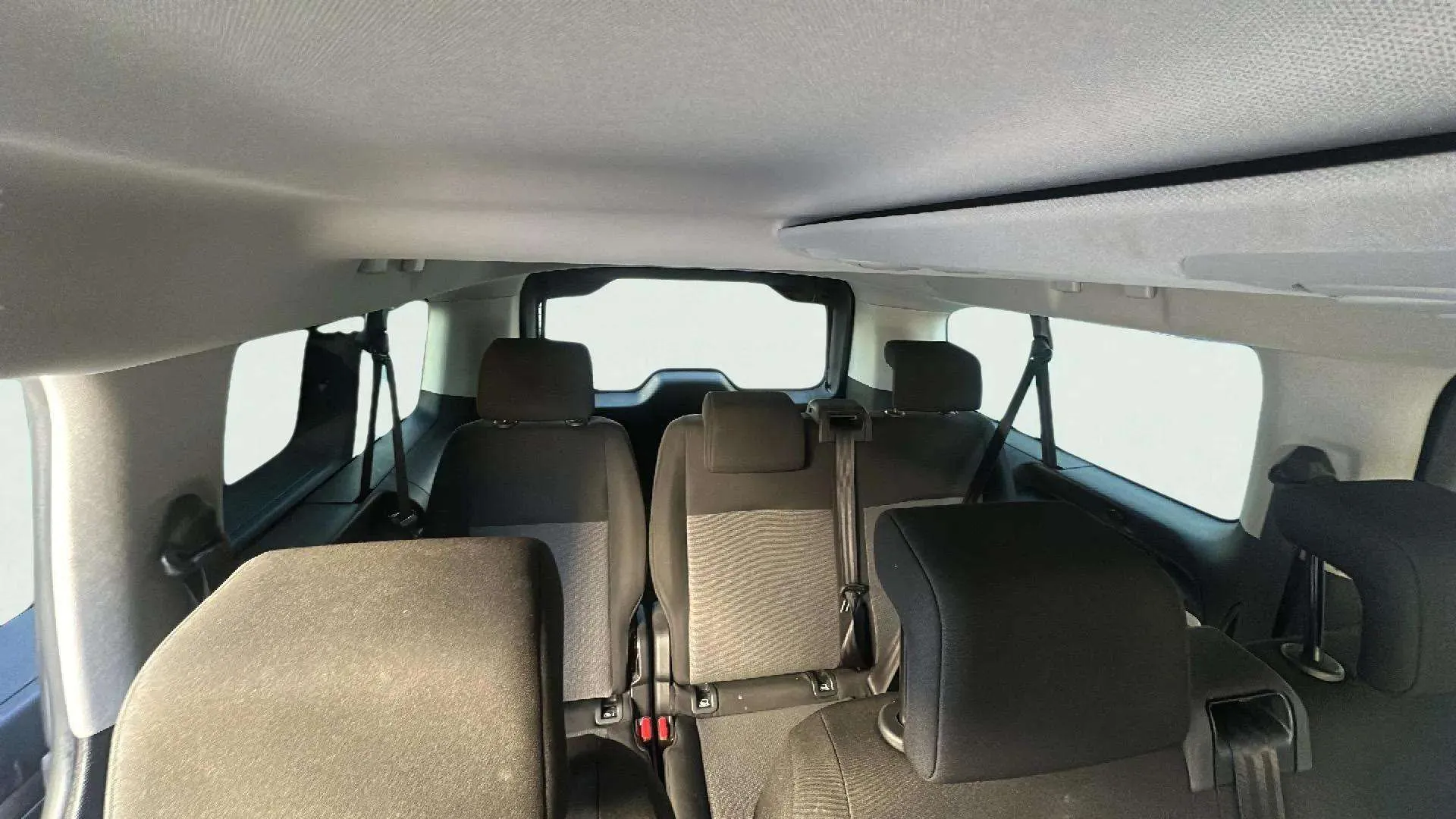 Peugeot Traveller Business Long BlueHDi 180 EAT8 - foto 17