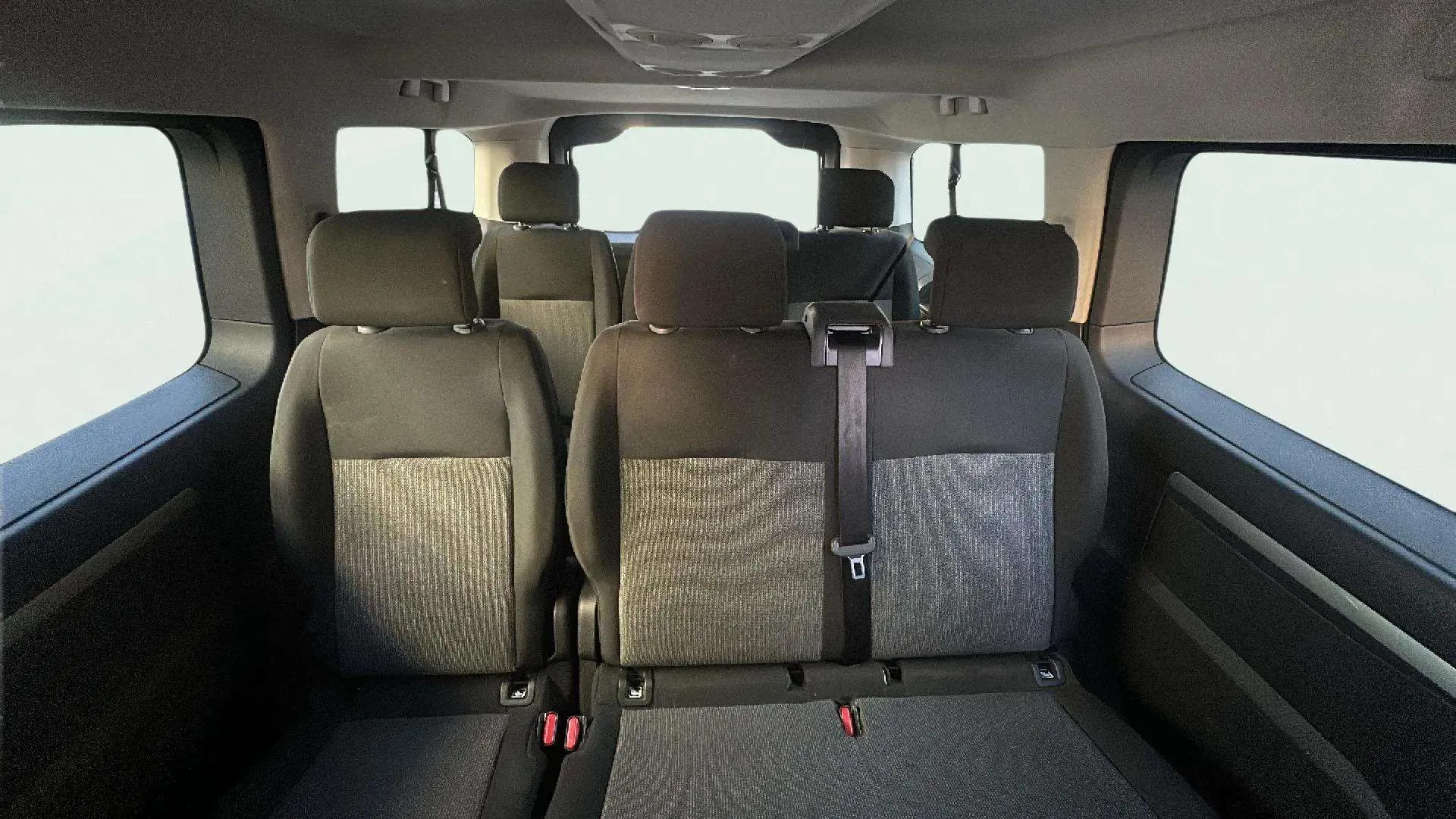 Peugeot Traveller Business Long BlueHDi 180 EAT8 - foto 14